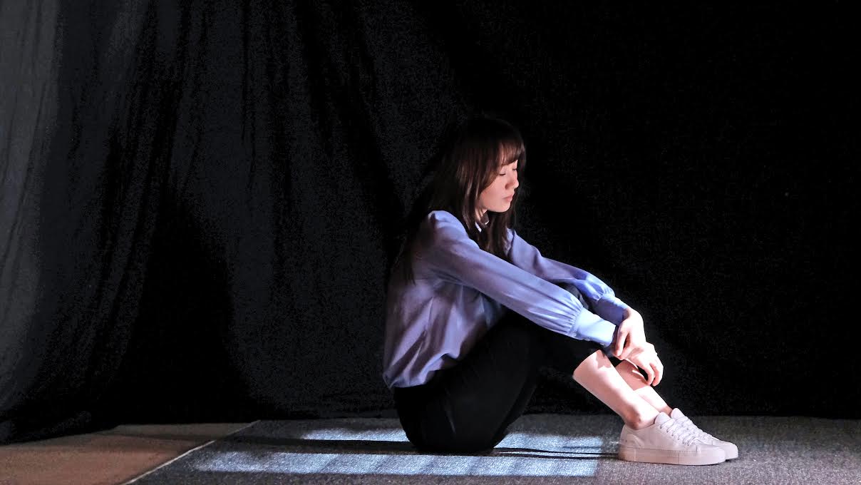 王笠人終於露臉親自拍攝〈我依然是我〉的MV，要挑戰歌詞版MV近百萬點閱的好成績。（福茂提供）