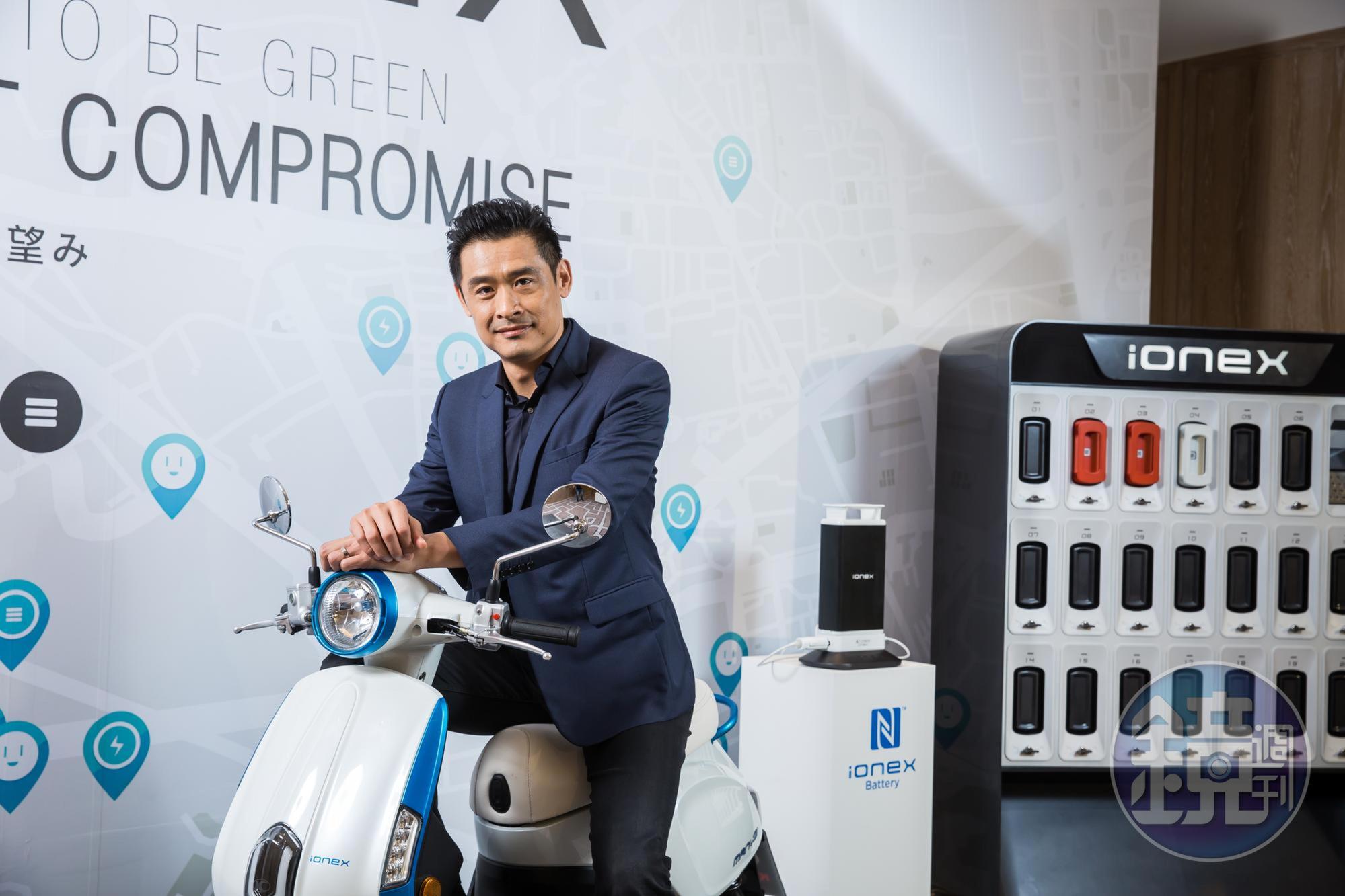 今年3月光陽前進東京,發表了自家的「Ionex 車能網」電動機車平台。圖為光陽董座柯勝峯。