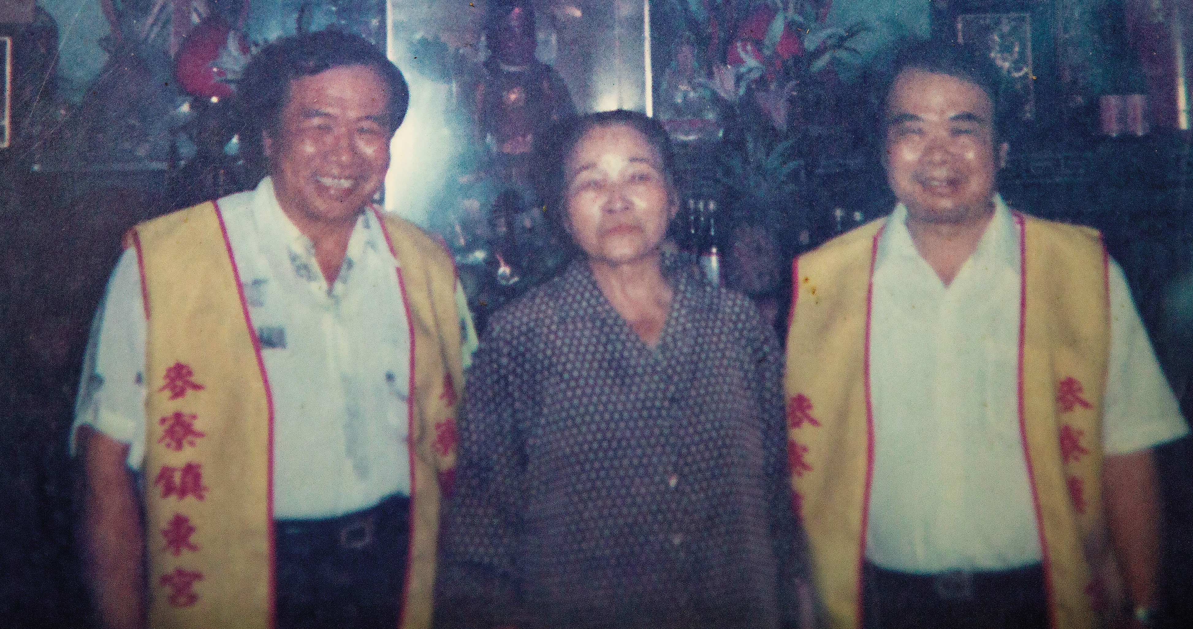 鎮東宮早年草創初期，朱秀華擔任住持，感召信徒出錢出力擴建。