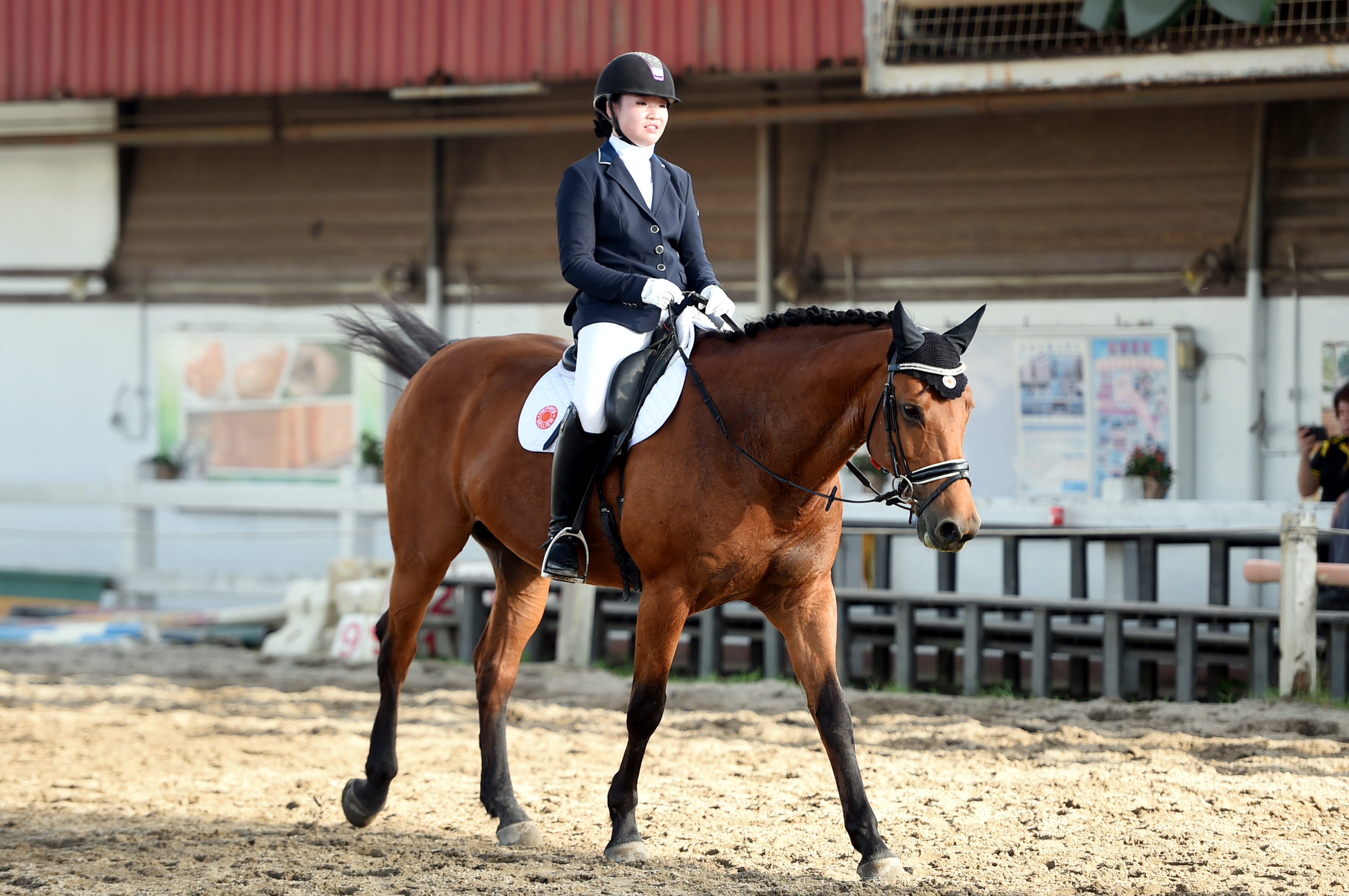 林妤珍在26日的比賽中以絕佳成績再次抱回冠軍。（翻攝畫面）