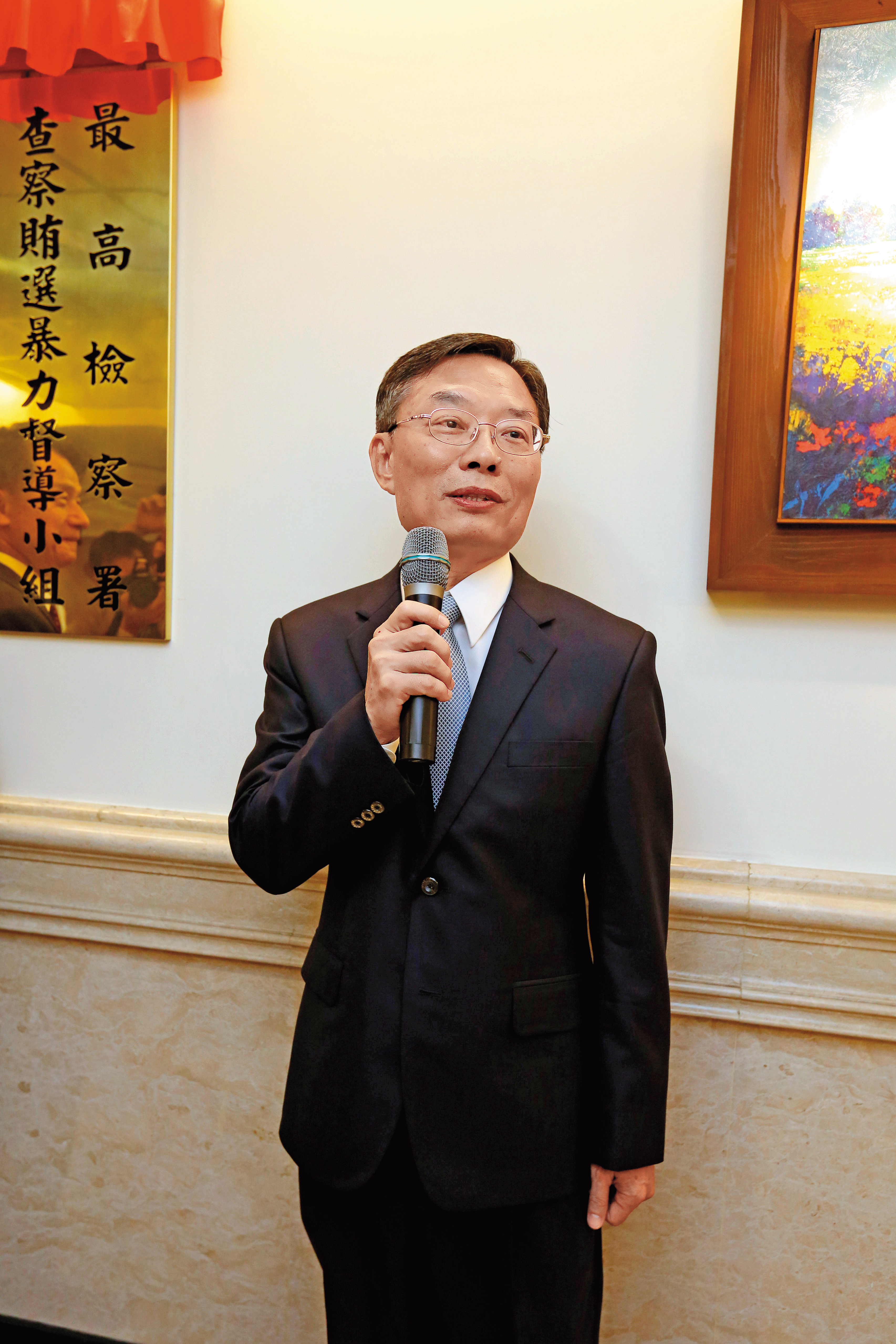 檢察總長江惠民在台中高分檢檢察長任內時，手下主任檢察官出公文打臉南投地檢。