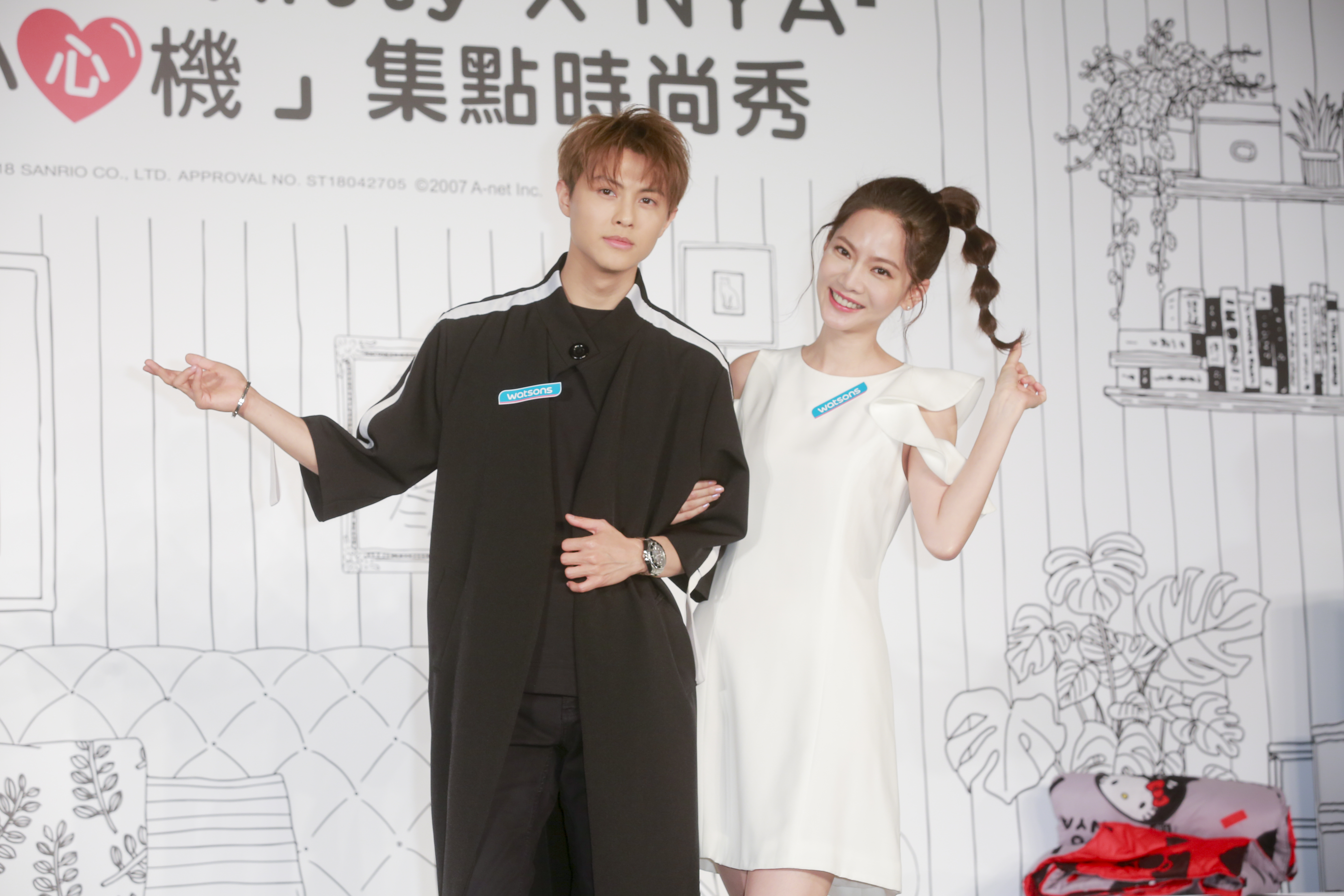 王子邱勝翊與喬喬曾之喬今為藥妝通路品牌集點活動代言。