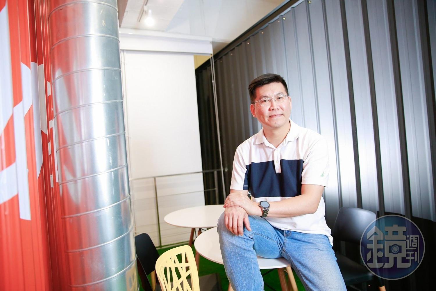 歐銻銻娛樂的戲劇總監廖健行，在台灣影視產業深耕20年有成。