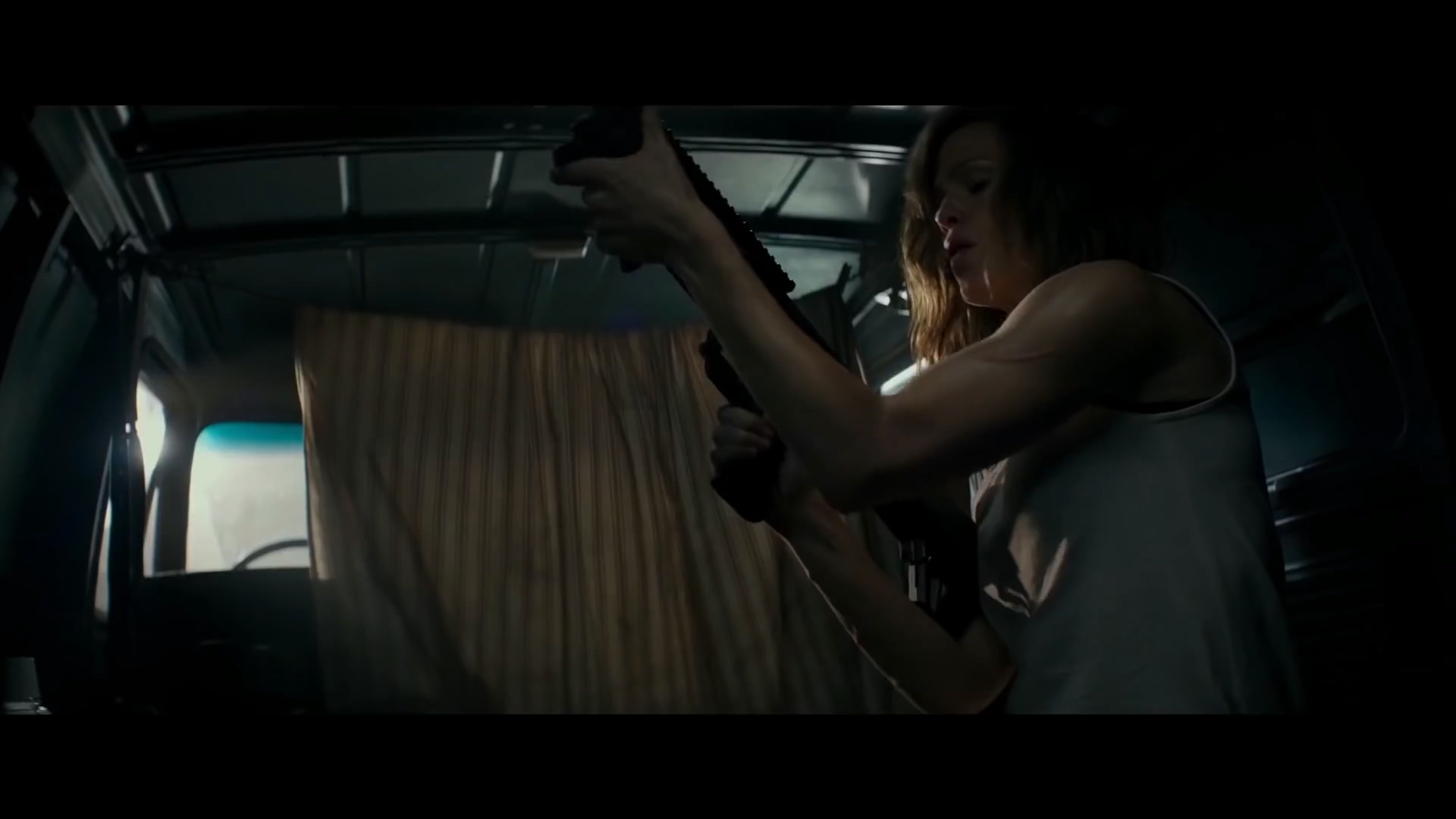 珍妮佛嘉納睽違13年再扮女打仔，演出為丈夫和女兒復仇的媽媽，雖然近年都演文藝片，但架式和身手還沒丟掉。（海樂提供）