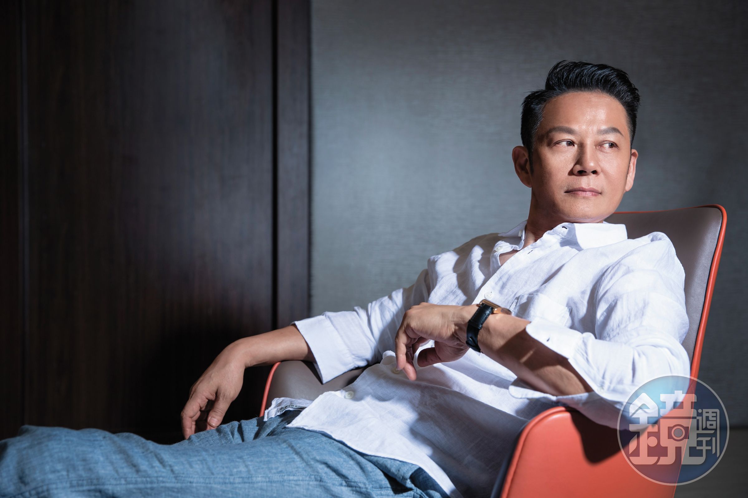 快要60歲的徐乃麟以前是運動員，體態好，對自己要求也高。但他對兒女反而佛系，一切順其自然，現在，他也要自己活得順其自然。