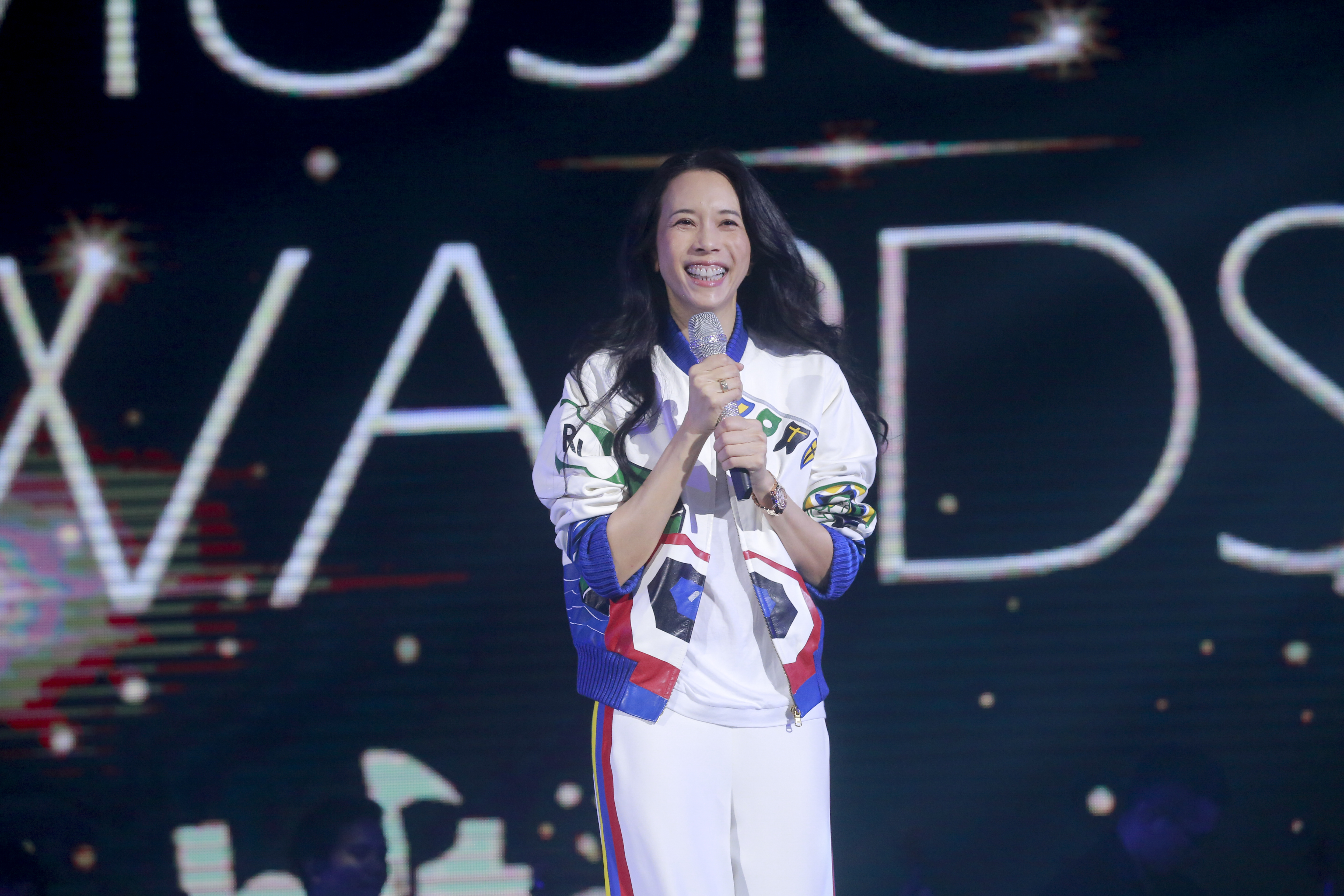 莫文蔚以一身休閒裝扮，出席「2018 Hito流行音樂獎」彩排。