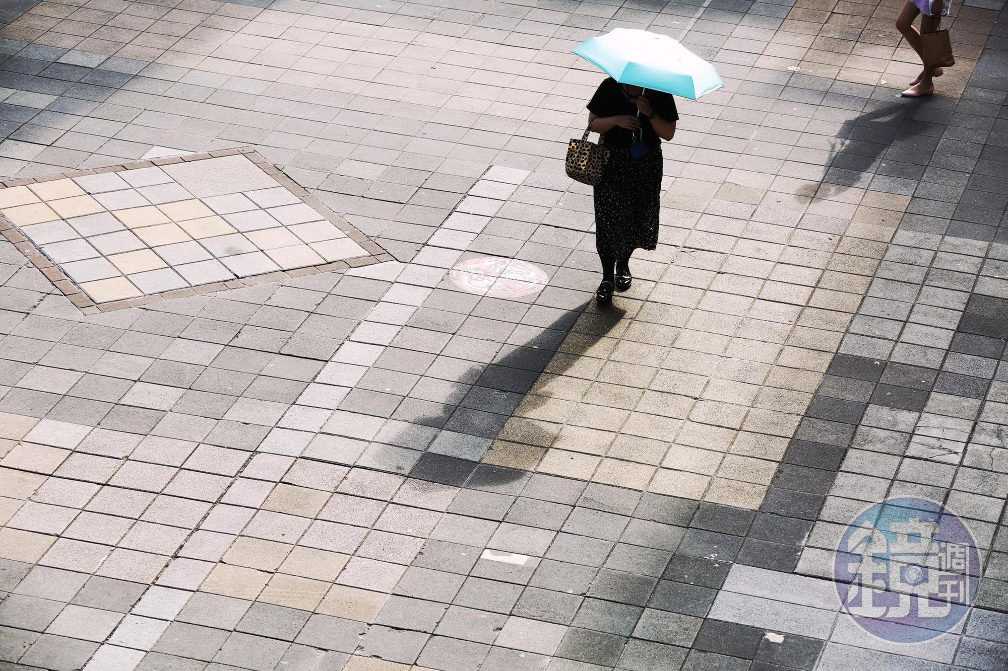 4日鋒面已遠離，各地天氣穩定。