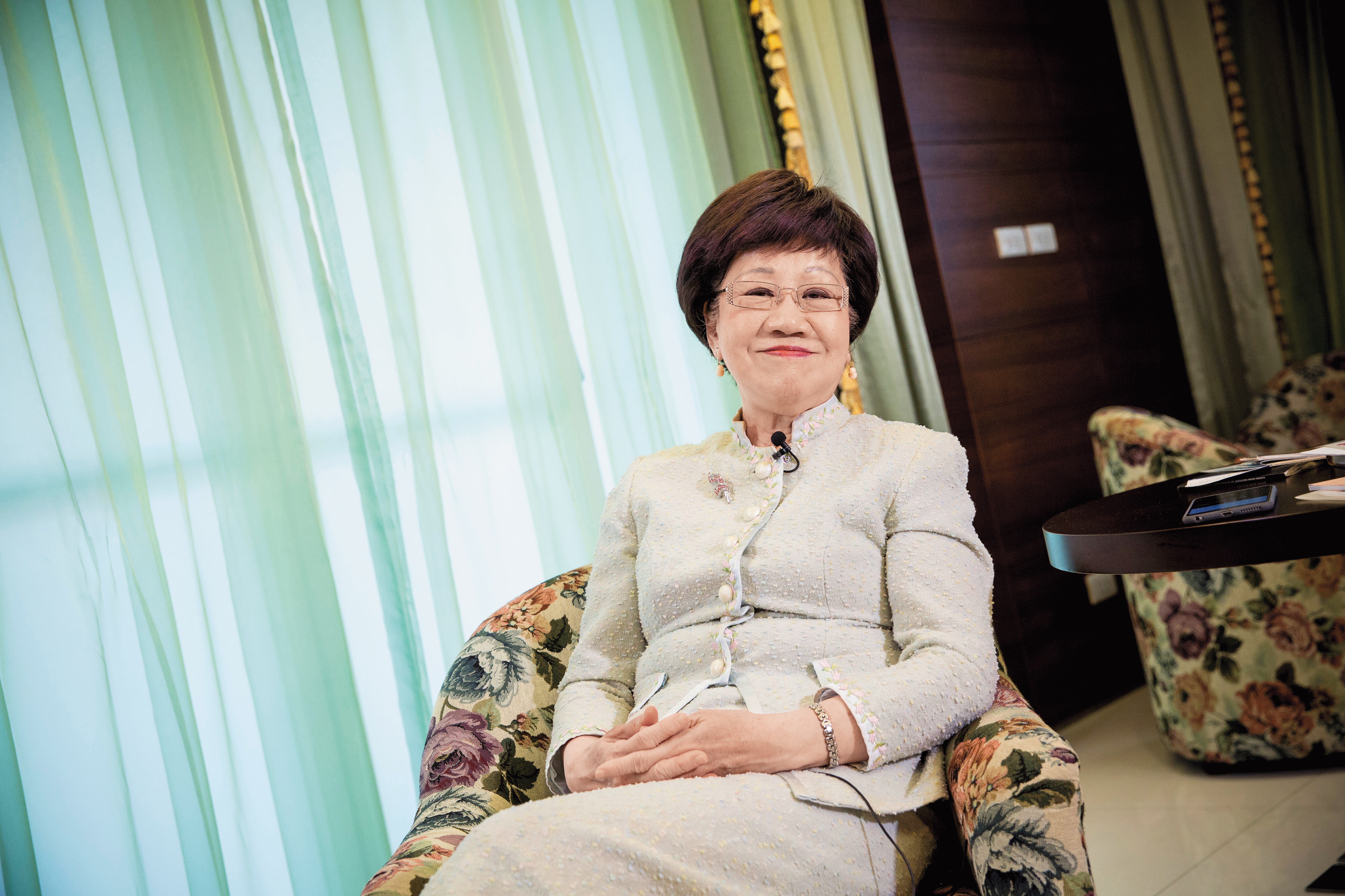 呂秀蓮因為民進黨沒提名她選台北市長，忿而想退黨。