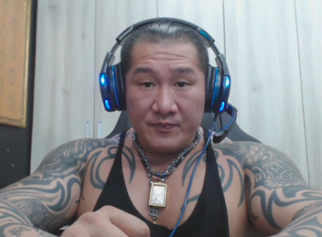 館長陳之漢一番「單身沒母性說」引起許多網友批評。（翻攝自YouTube）