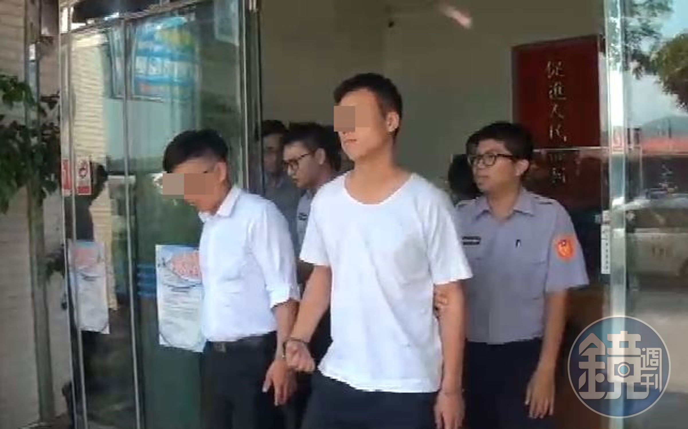 警方獲報後隨即到場處理，將涉案的6人帶回警局偵辦。（警方提供）