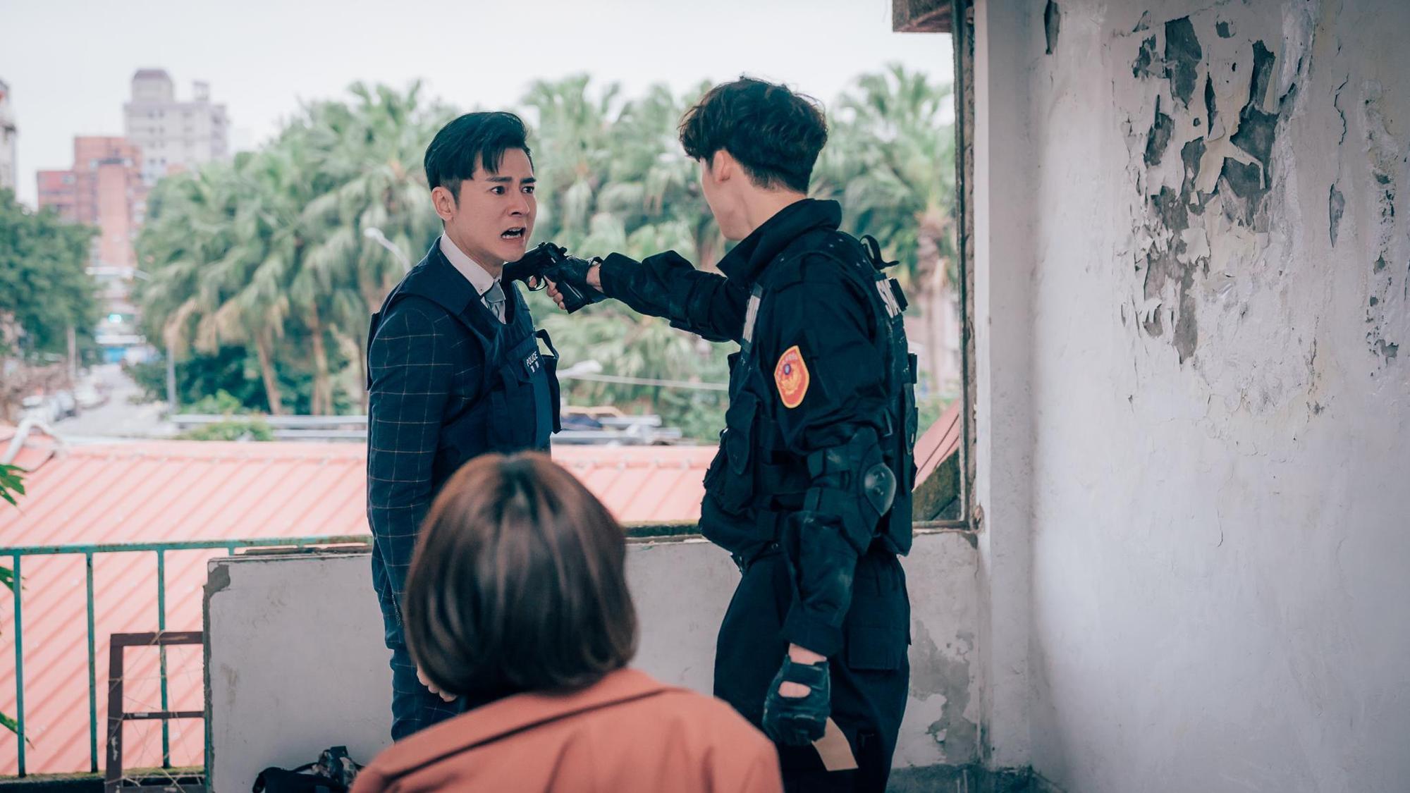 李國毅和許光漢正面開戰。(歐銻銻娛樂提供)