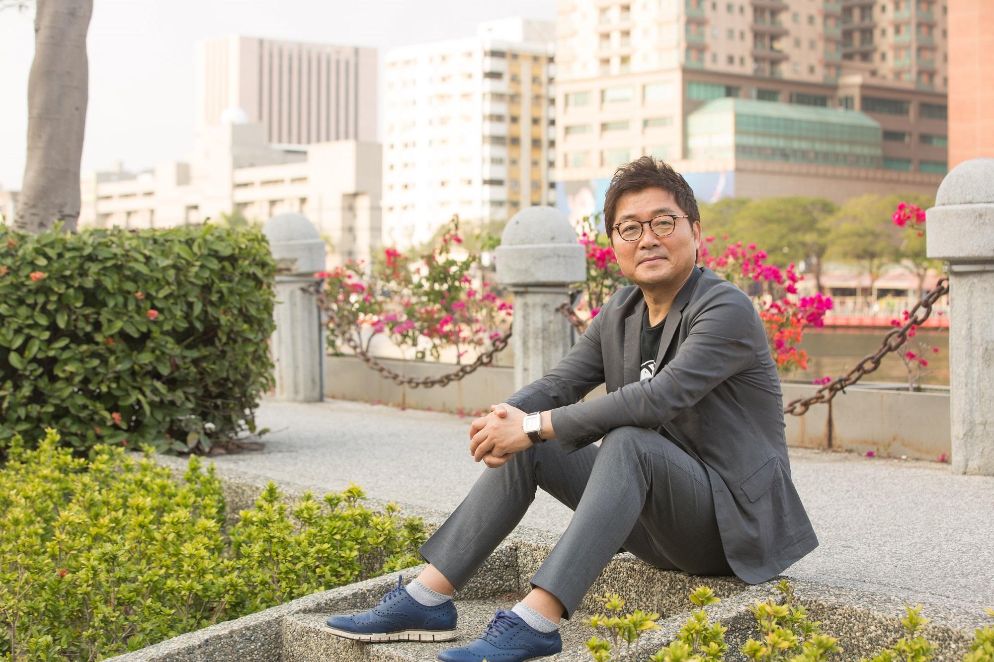 姜帝圭導演的電影作品在商業與藝術取得成功，為他獲得「改變韓國影壇模式」的高度評價。