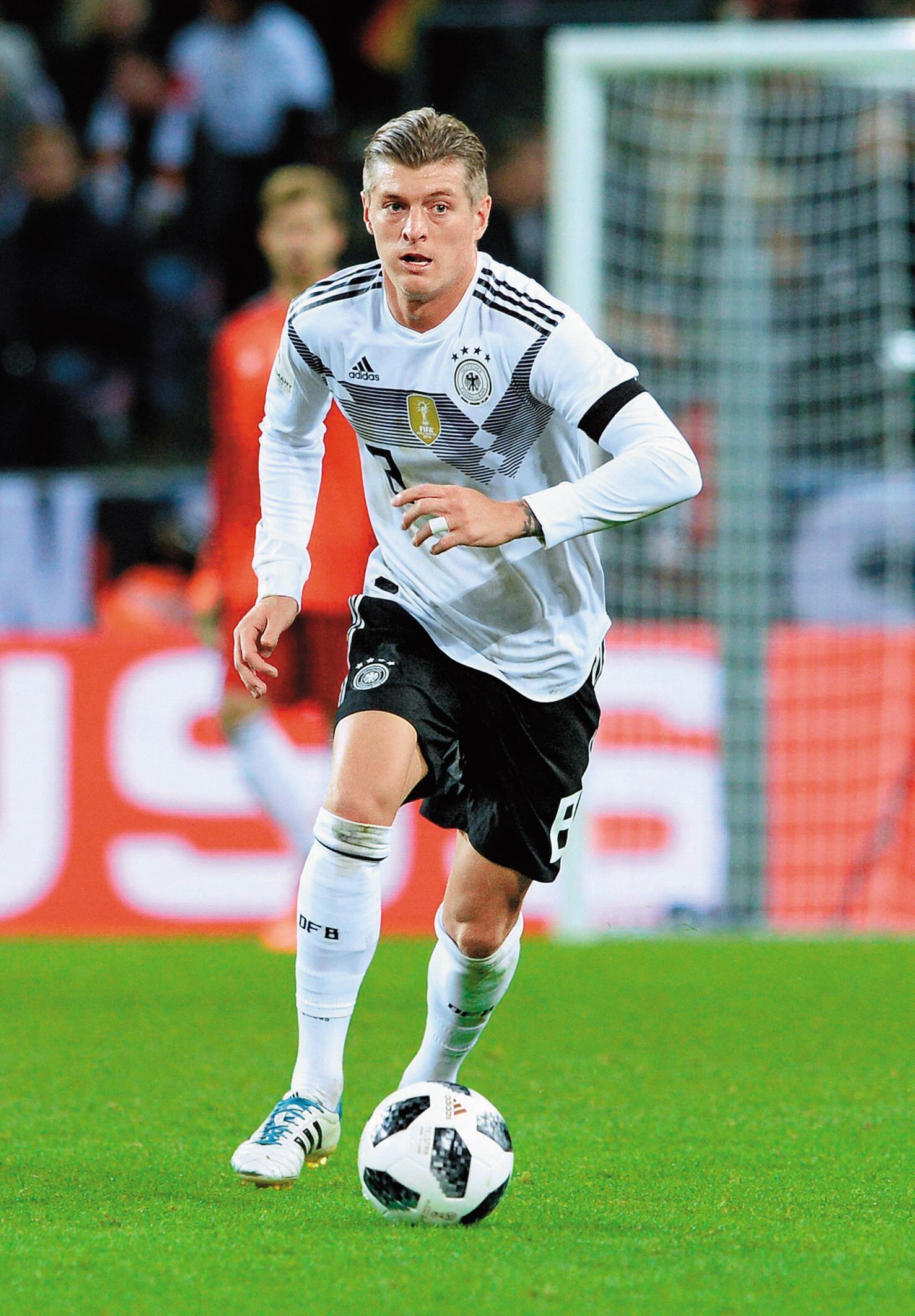德國中場群和前2屆一樣人才濟濟，攻守能力均衡的克羅斯（Toni Kroos）更成熟，足以獨當一面。（東方IC）