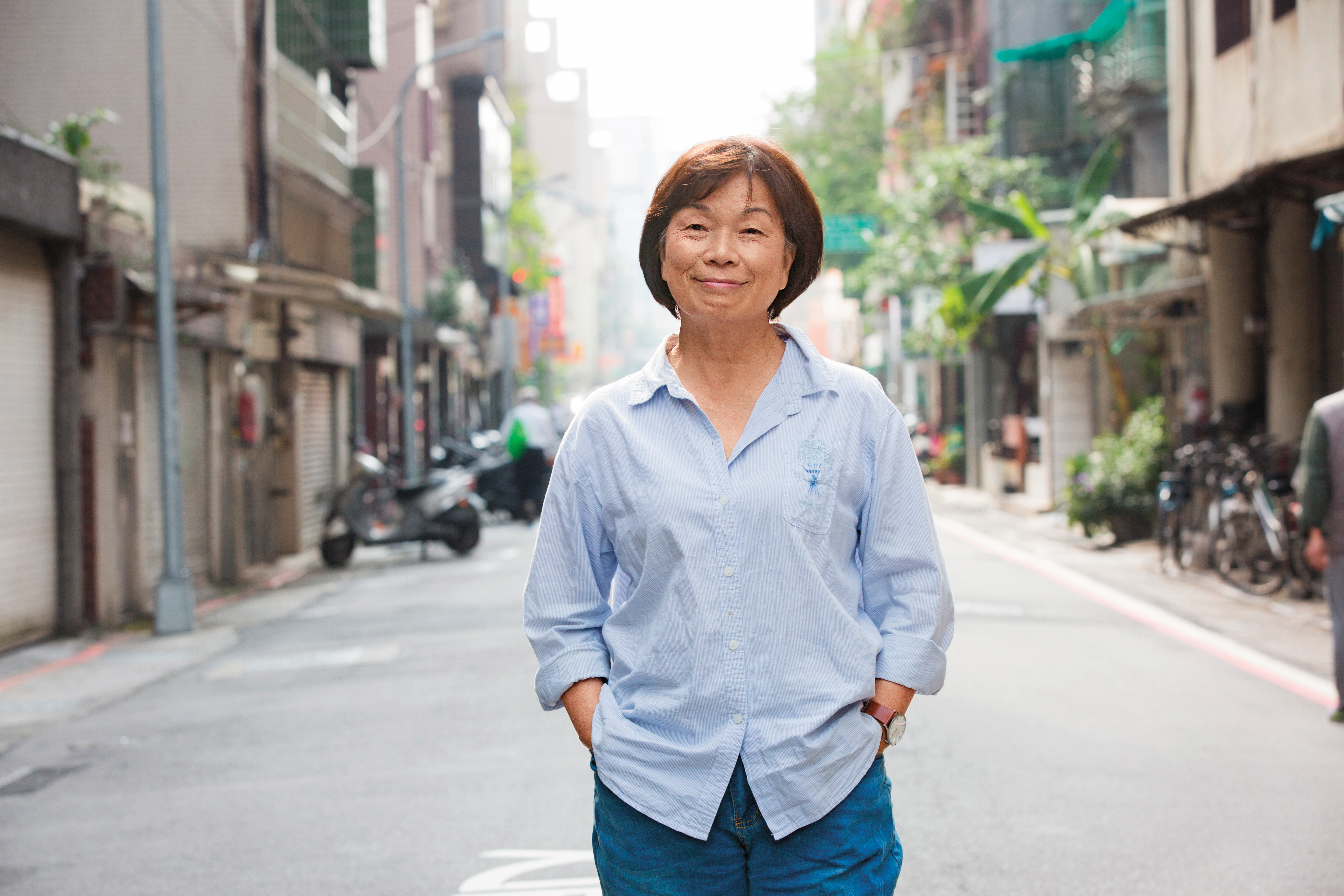 龍應台為了母親搬回屏東潮州，台北的龍應台基金會也在潮州街旁，不可不謂巧合。