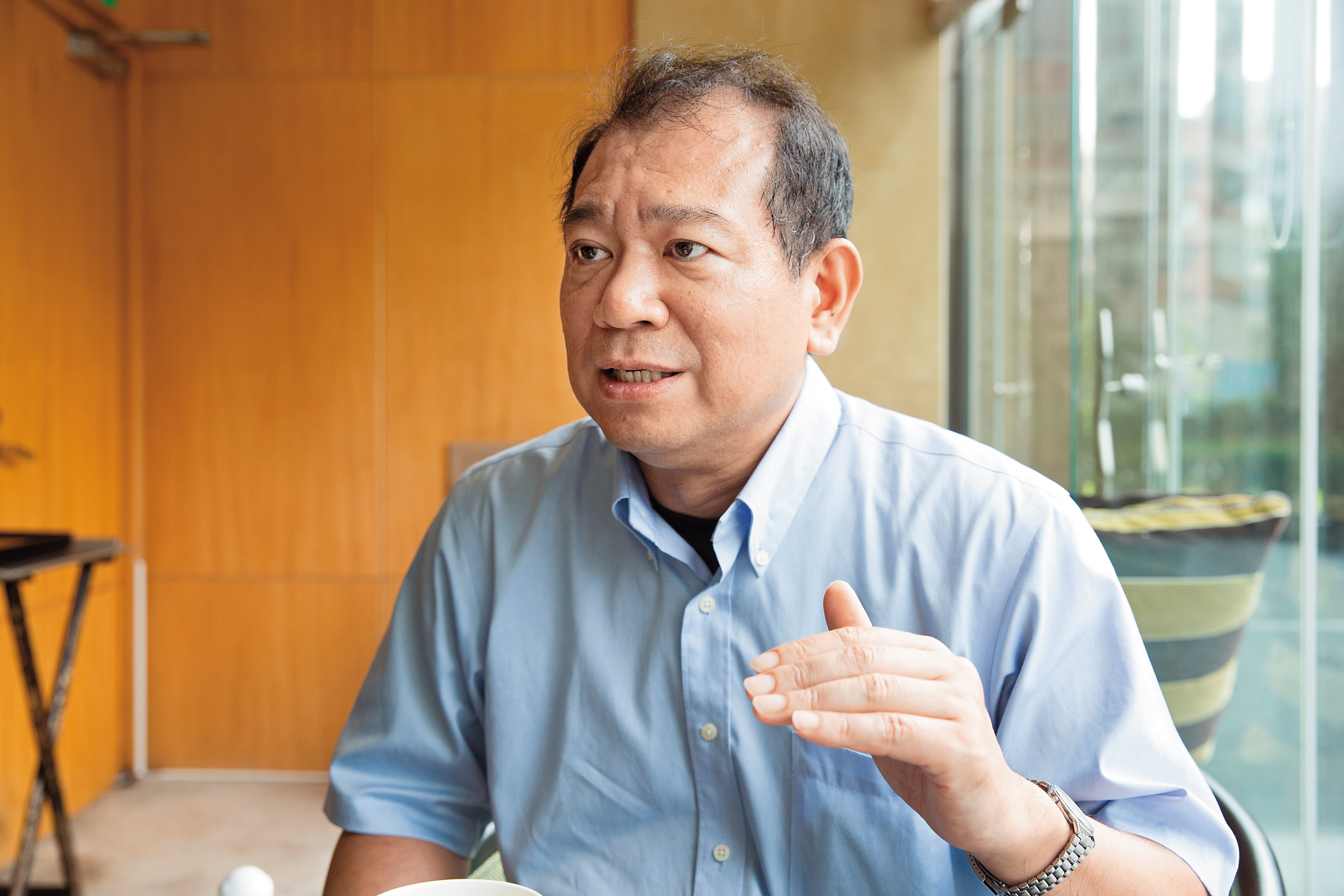 石化專家何耀仁指出，美國頁岩開採技術的進步，打破了過去由OPEC說了算的供需結構。