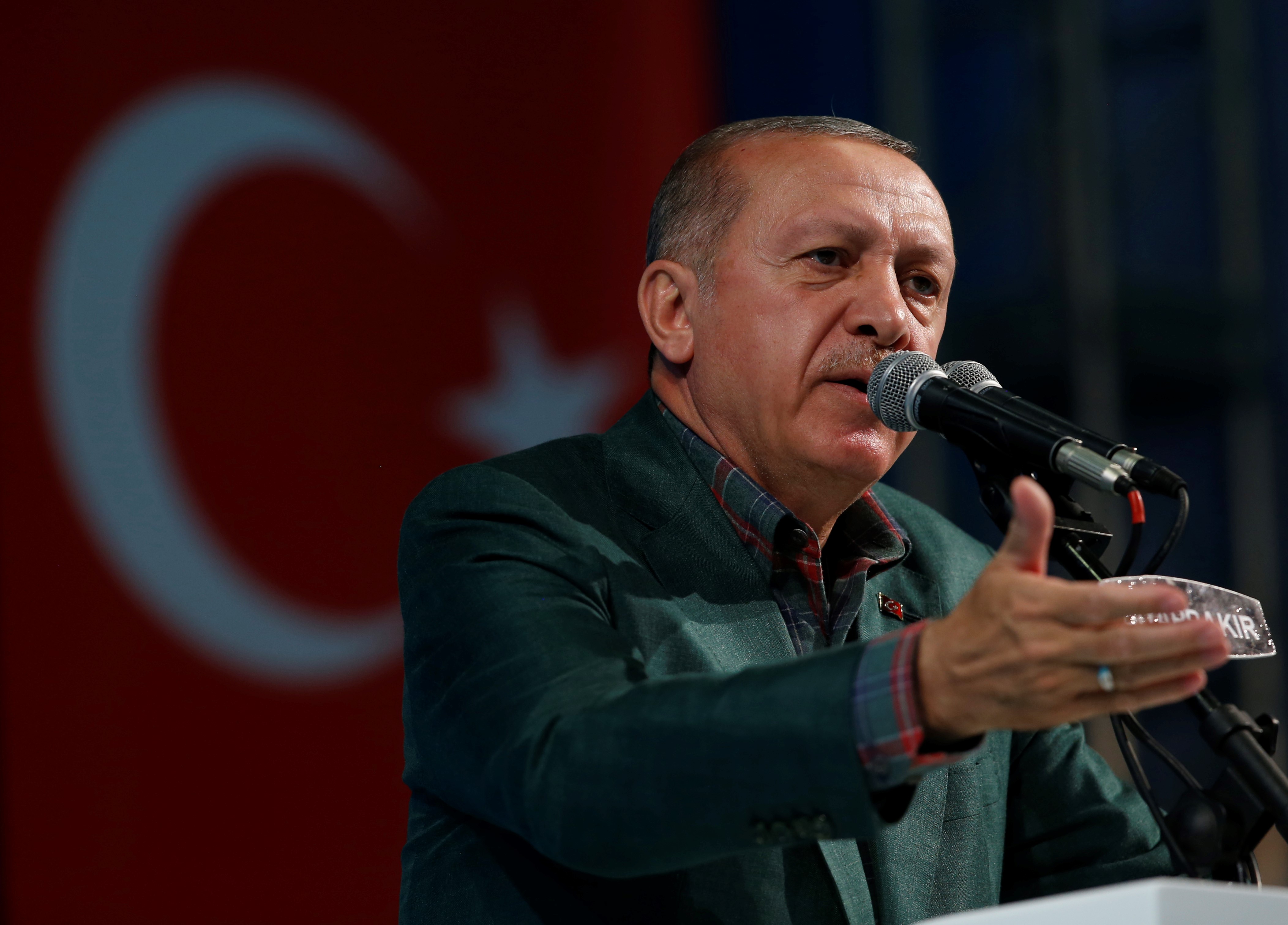 在總統艾爾多安帶領下，土耳其政治的動蕩與恐攻頻發，土耳其越來越像一個中東國家，「土耳其模式」的危機於焉到來。（東方IC）