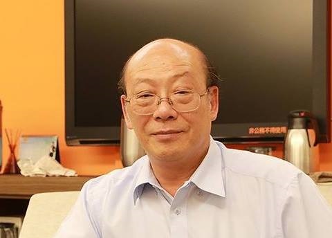 台大教授李茂生在臉書指出有法院替代役男替法官寫判決，最後再由法官簽名及填刑度。（翻攝自李茂生臉書）