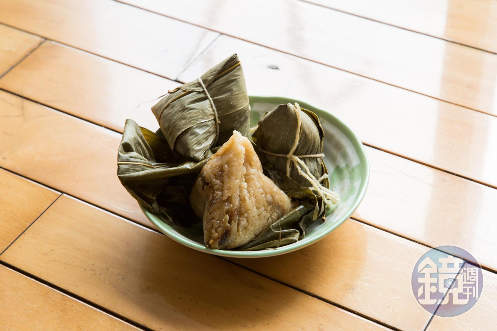 王元照這天的午餐是媽媽做的粽子。