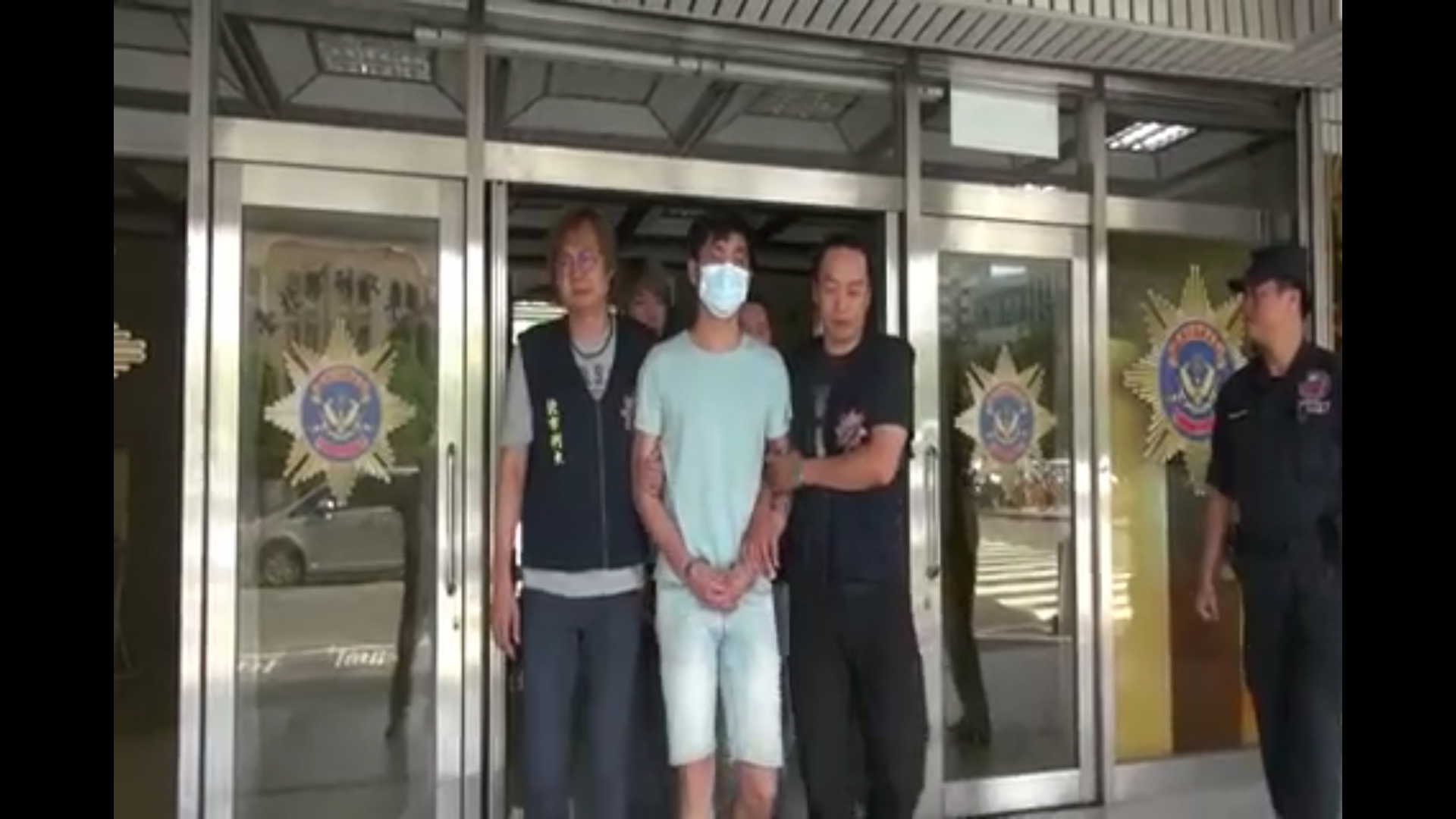 隱身在中國的《關老爺》詐騙集團遭台北市政府警察局刑事警察大隊一舉破獲。（警方提供）
