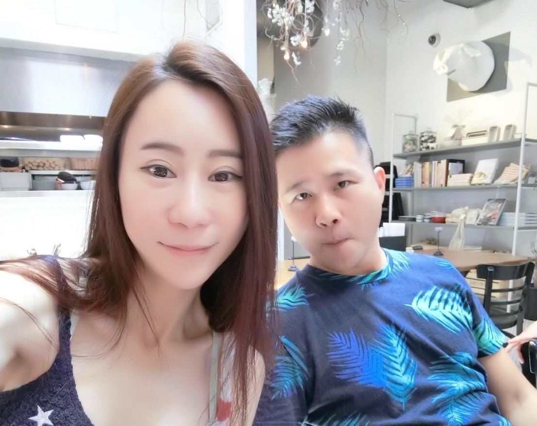 老公張劭偉透過臉書發表幸福宣言,安晨妤是他牽手一輩子的女人。(芸演藝經紀提供)