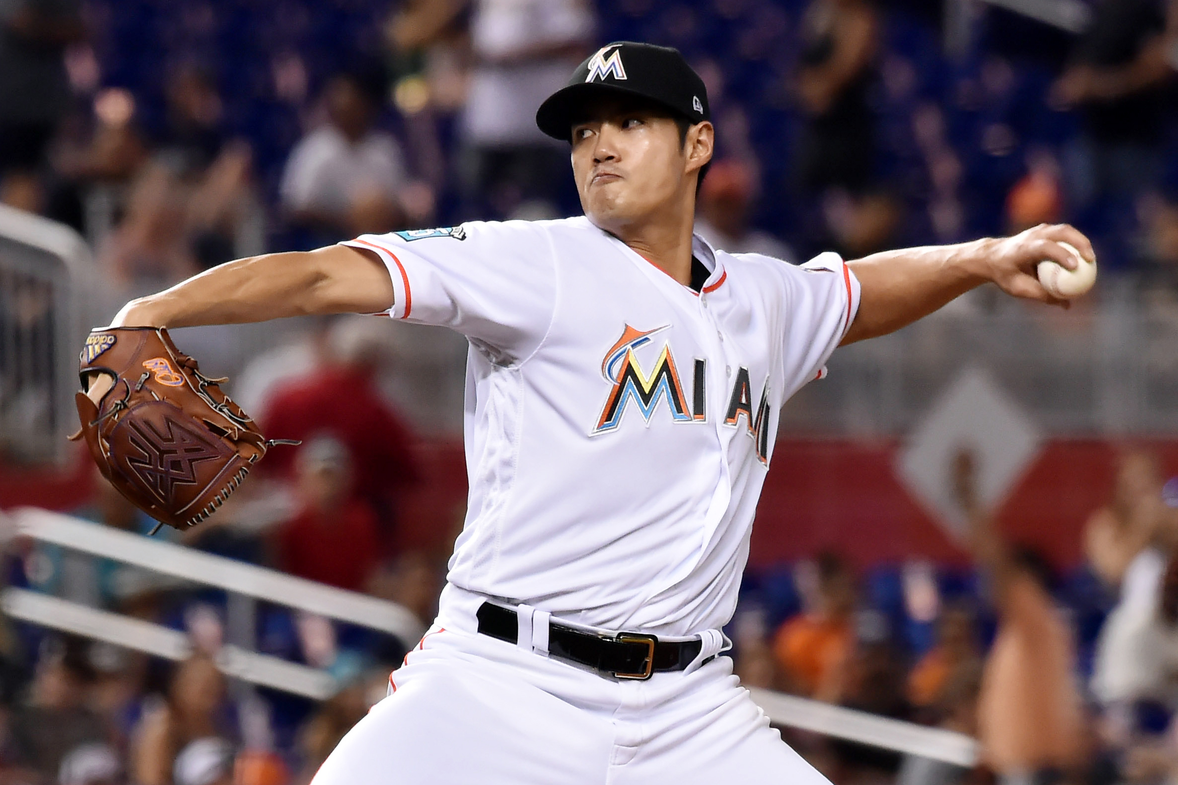 陳偉殷此役主投4.1局，於2比3落後時退場，所幸之後隊友火力全開，終場馬林魚以7比5逆轉奪勝，讓殷仔順利逃敗。（東方IC）