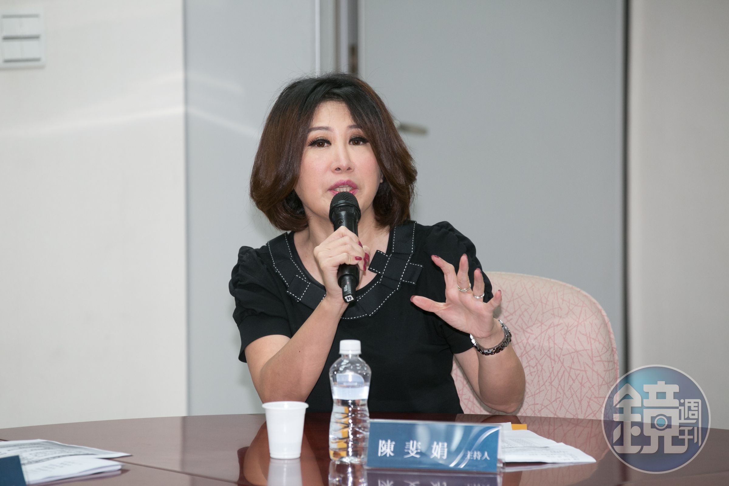台北市長夫人陳佩琪控訴節目主持人陳斐娟與律師曾勁元刻意扭曲事實、毀損名譽。