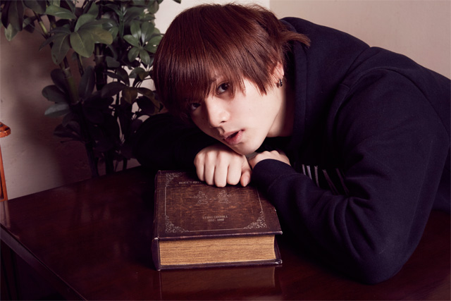 夏目雄大因為過去輕視女性的各式發言慘遭經紀公司解雇。（翻攝endia.net）