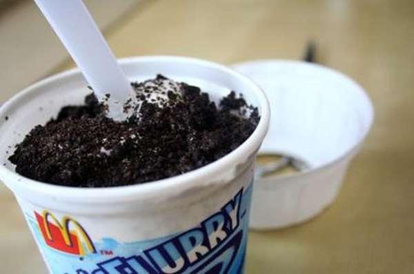 麥當勞響應限塑令，卻可能影響未來冰炫風的製作。（翻攝自twgreatdaily）