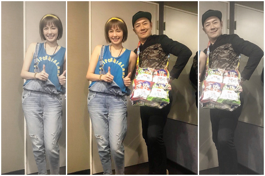 袁艾菲（左）送上手工零食書包，把師兄陳浩民逗得很開心。（艾迪昇傳播提供）