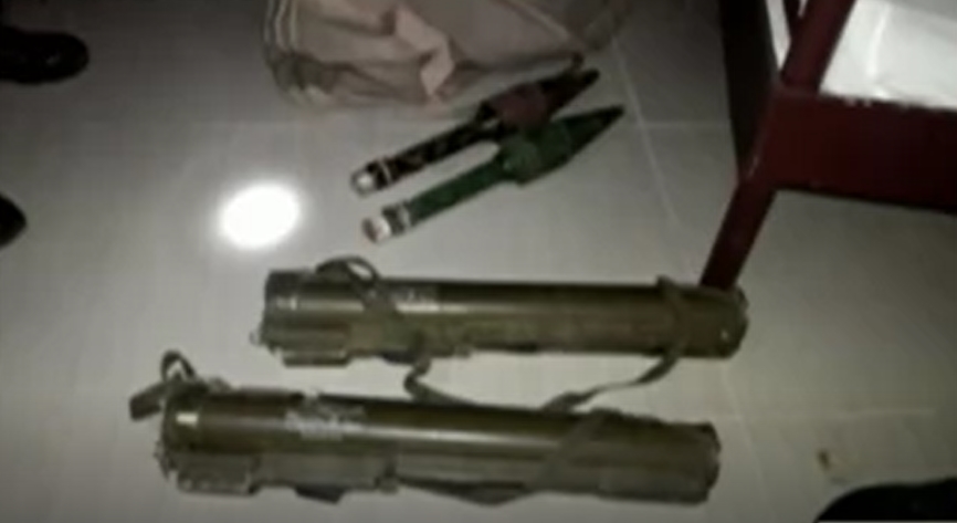 瑞卡多家中搜出的大批軍火。(警方提供)