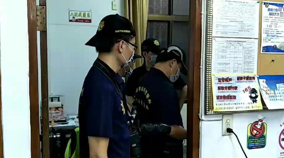 由於現場沒留遺書，許警官舉槍自戕動機，警方還要追查。（警方提供）