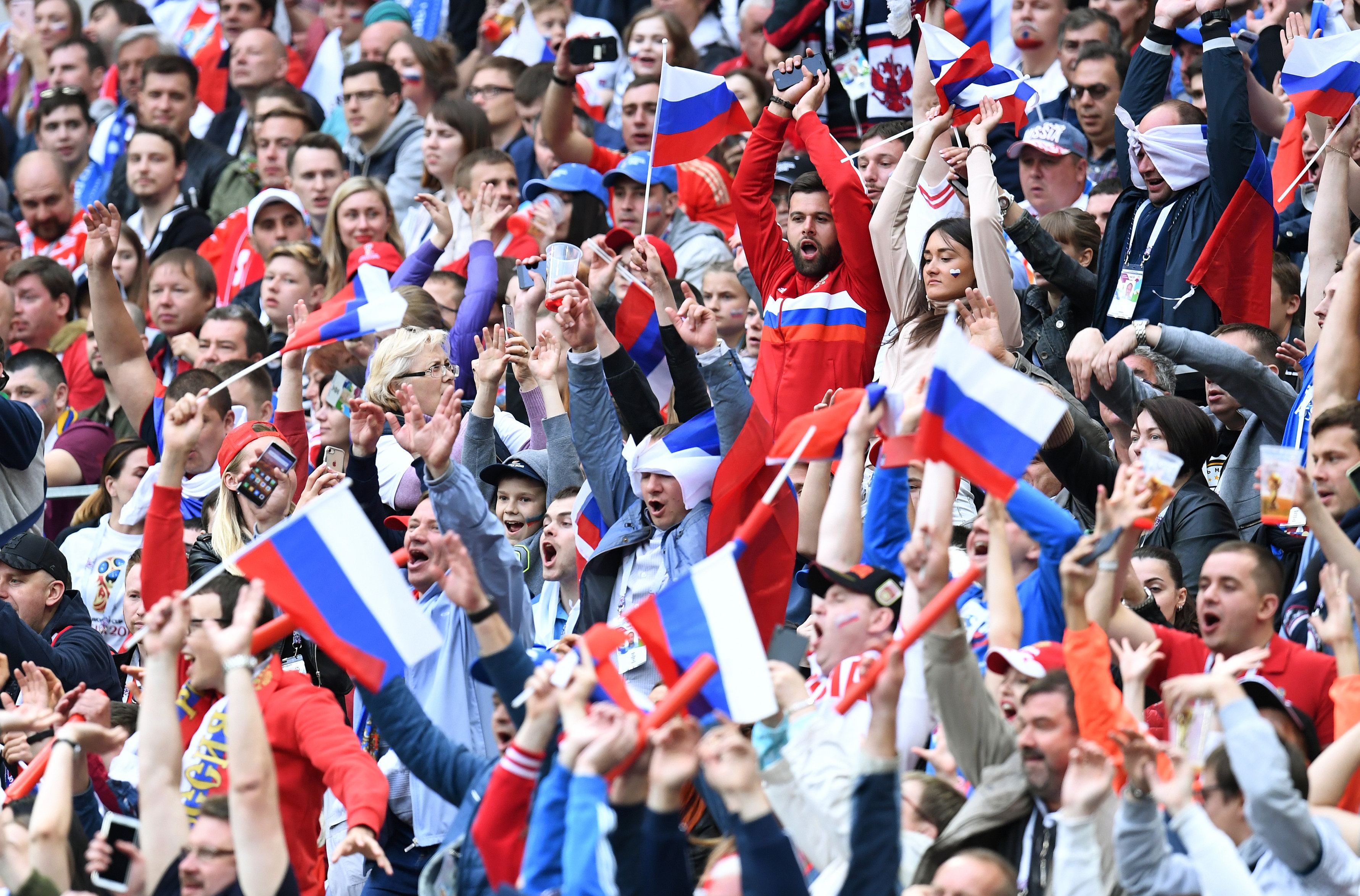 整個群體的平均答案比任何一個專家或專家小組的平均答案要準確得多。