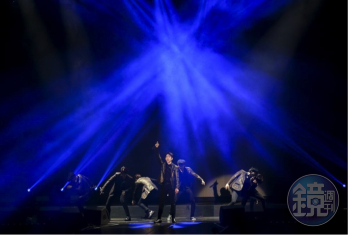 GOT 7演唱會舞台聲光效果炫麗，耗資逾千萬台幣打造。