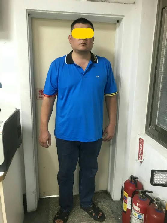 台北市一名黃姓男子誤信舊識陳女來電,在「親切的言語」下投資未見過面的陳女230萬元化妝品,到案的卻是一名年歲比自己還大的46歲楊姓車手。