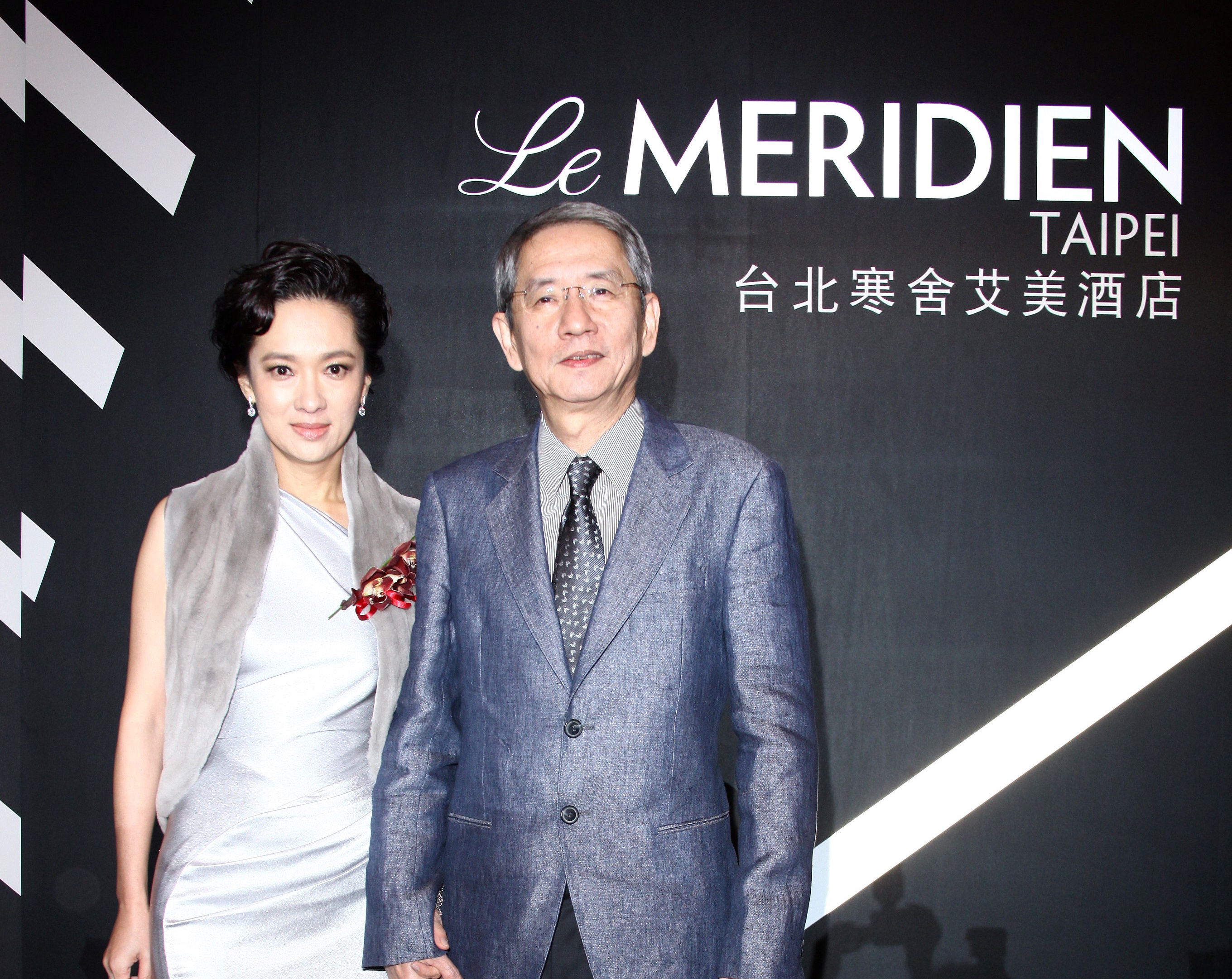 蔡辰洋與賴英里婚後感情甚篤，沒想到2016年卻因病過世。（寒舍提供）