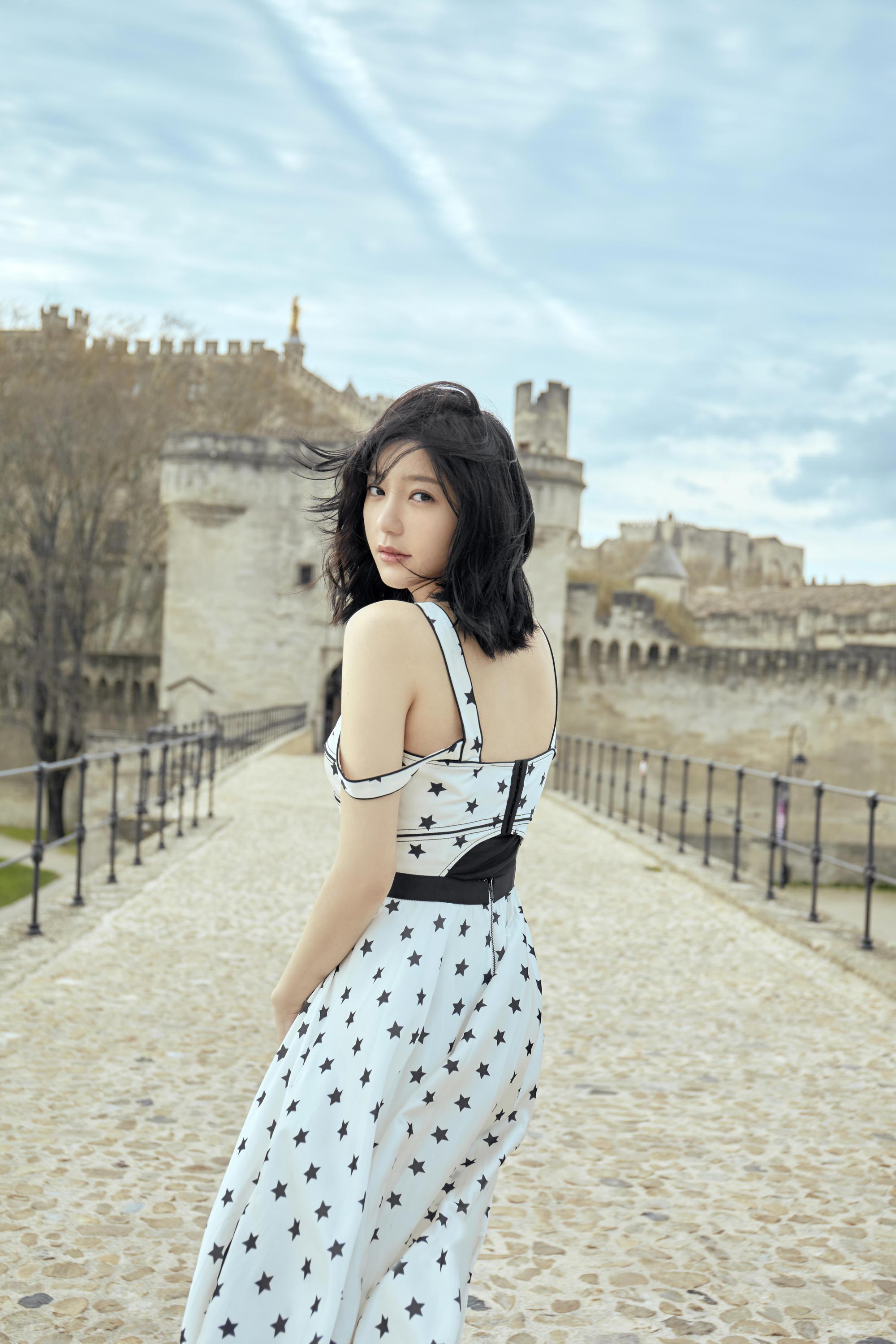 郭雪芙新歌帶有強烈搖滾風格，讓她愛不釋手。（寬宏藝術、好妙娛樂提供）