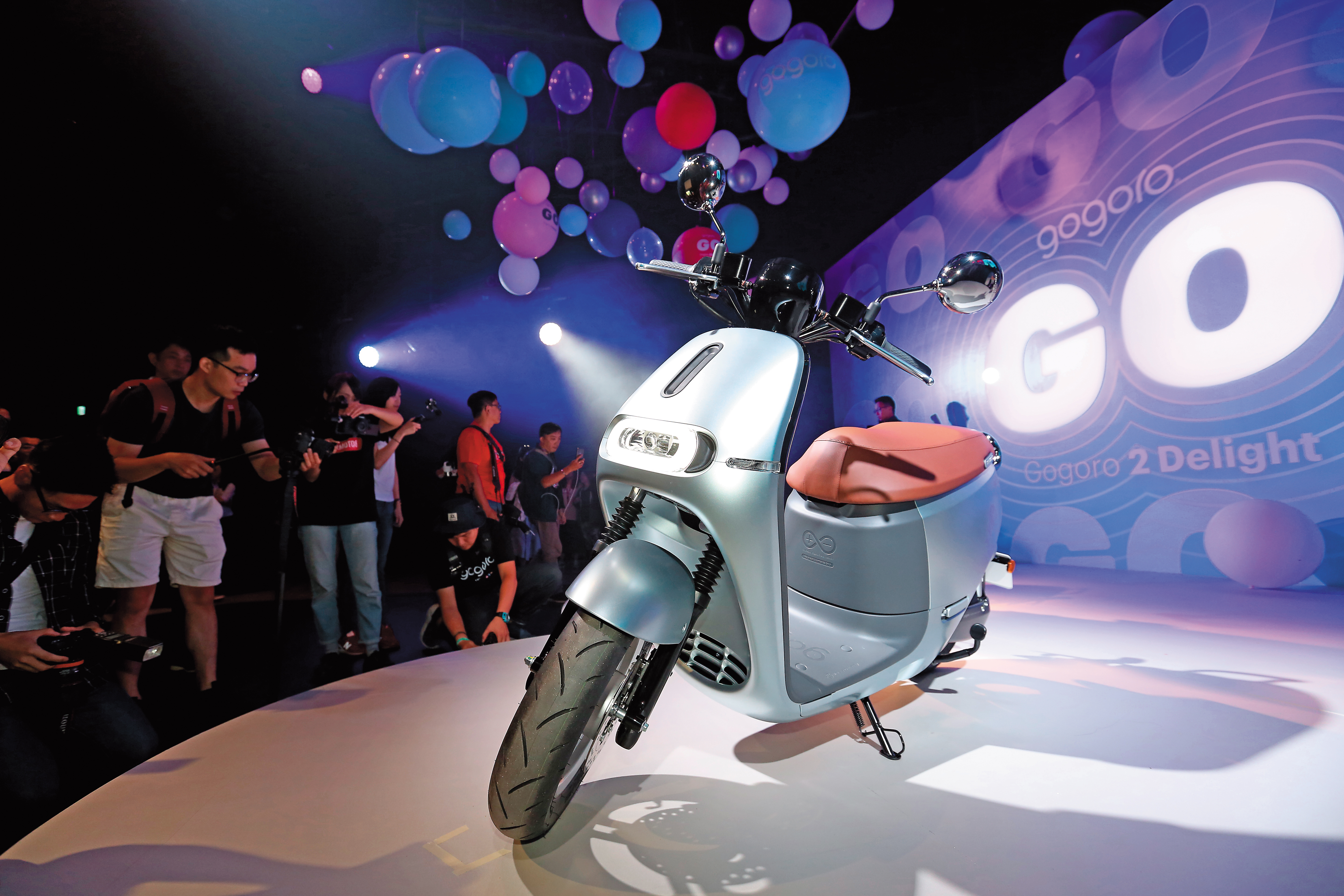 台灣至今仍然沒有獨角獸企業，生產Gogoro電動機車的睿能創意，實收資本額才新台幣9.7億元。