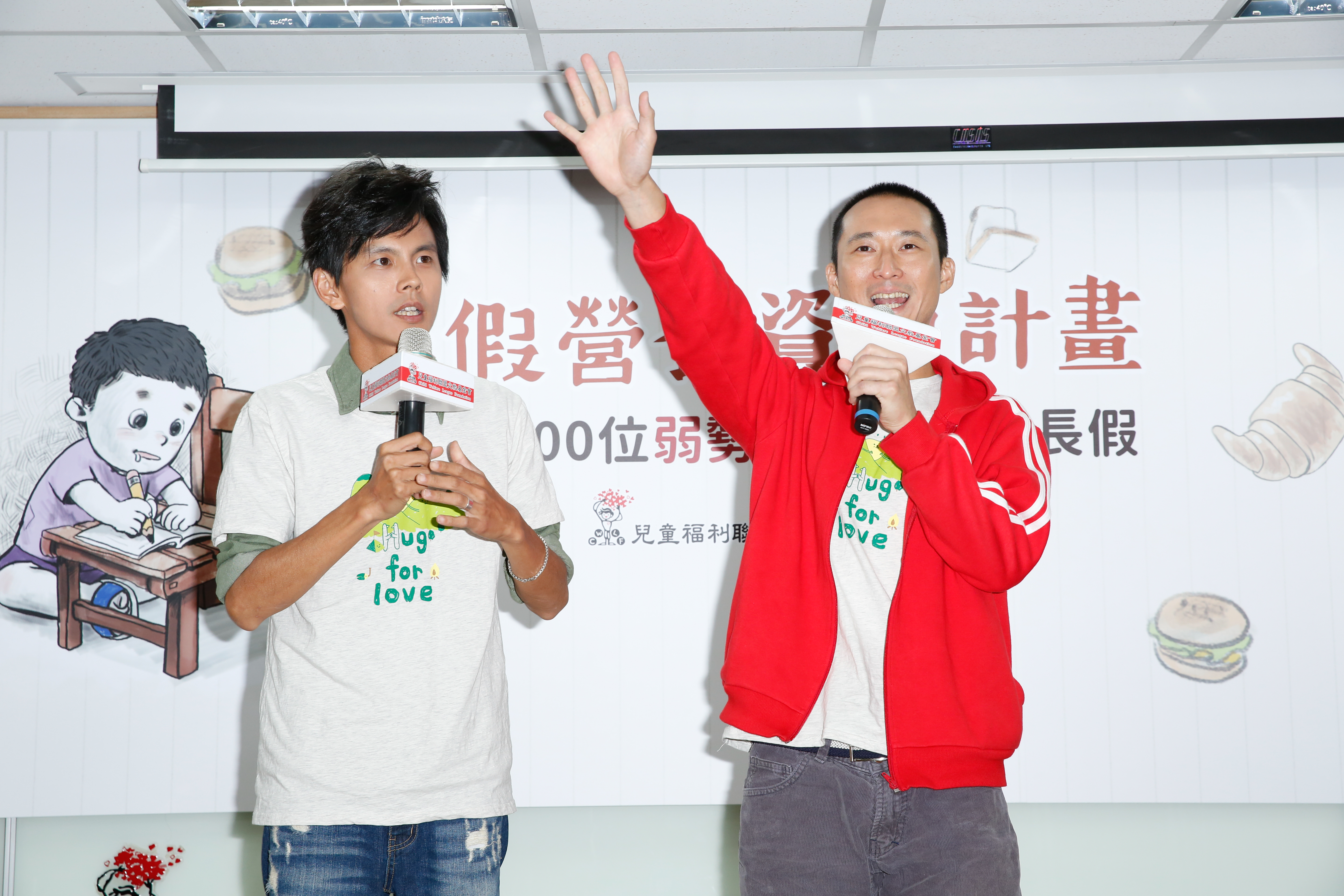 阿翔（左）被追稅200萬補繳中，浩子自嘲去年沒收入所以不用補稅。