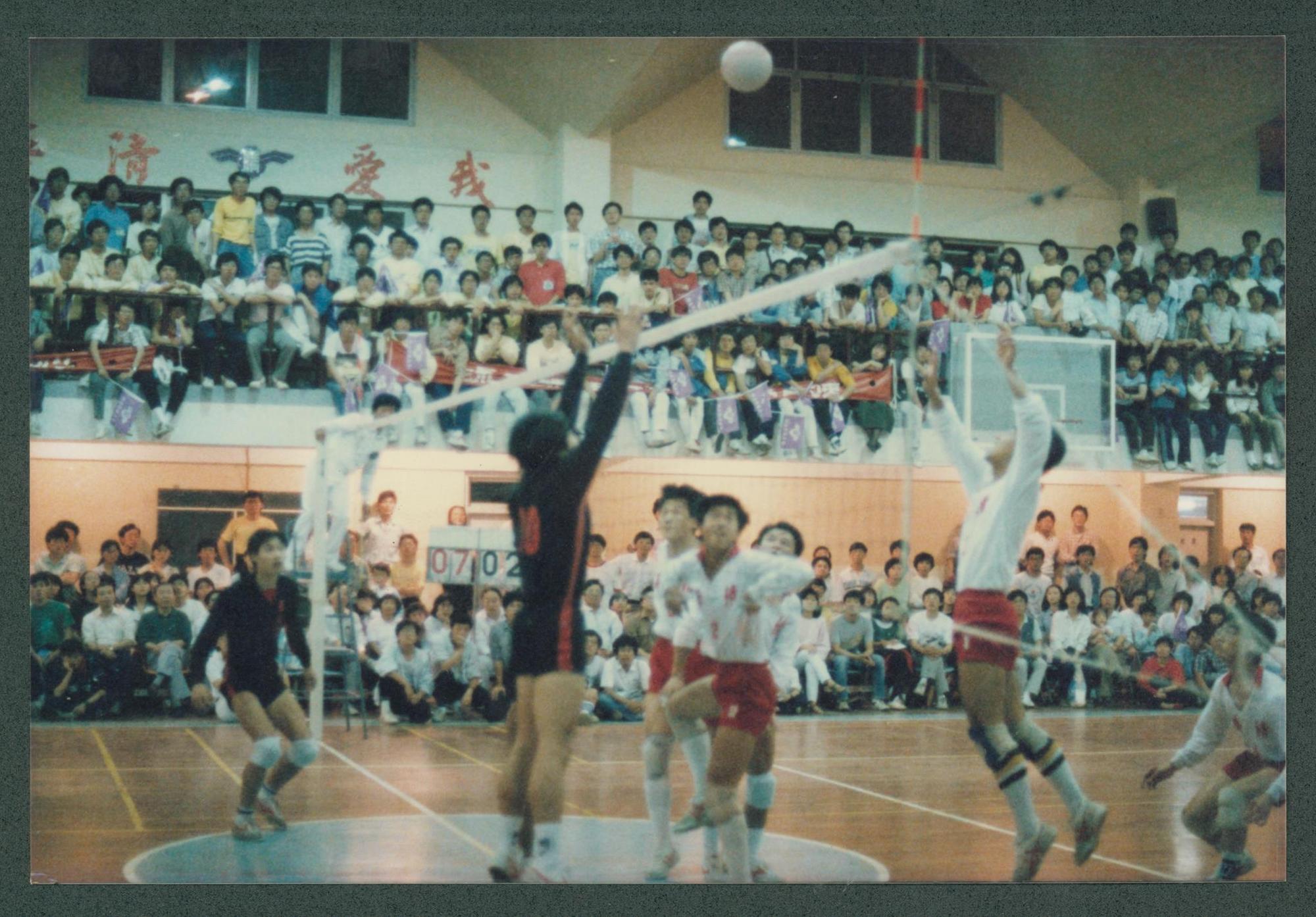 柯勝峯曾以排球、籃球校隊隊員的身分,代表清大,參加和交大校際交流的梅竹賽。(取自臉書:國立清華大學校慶專頁)