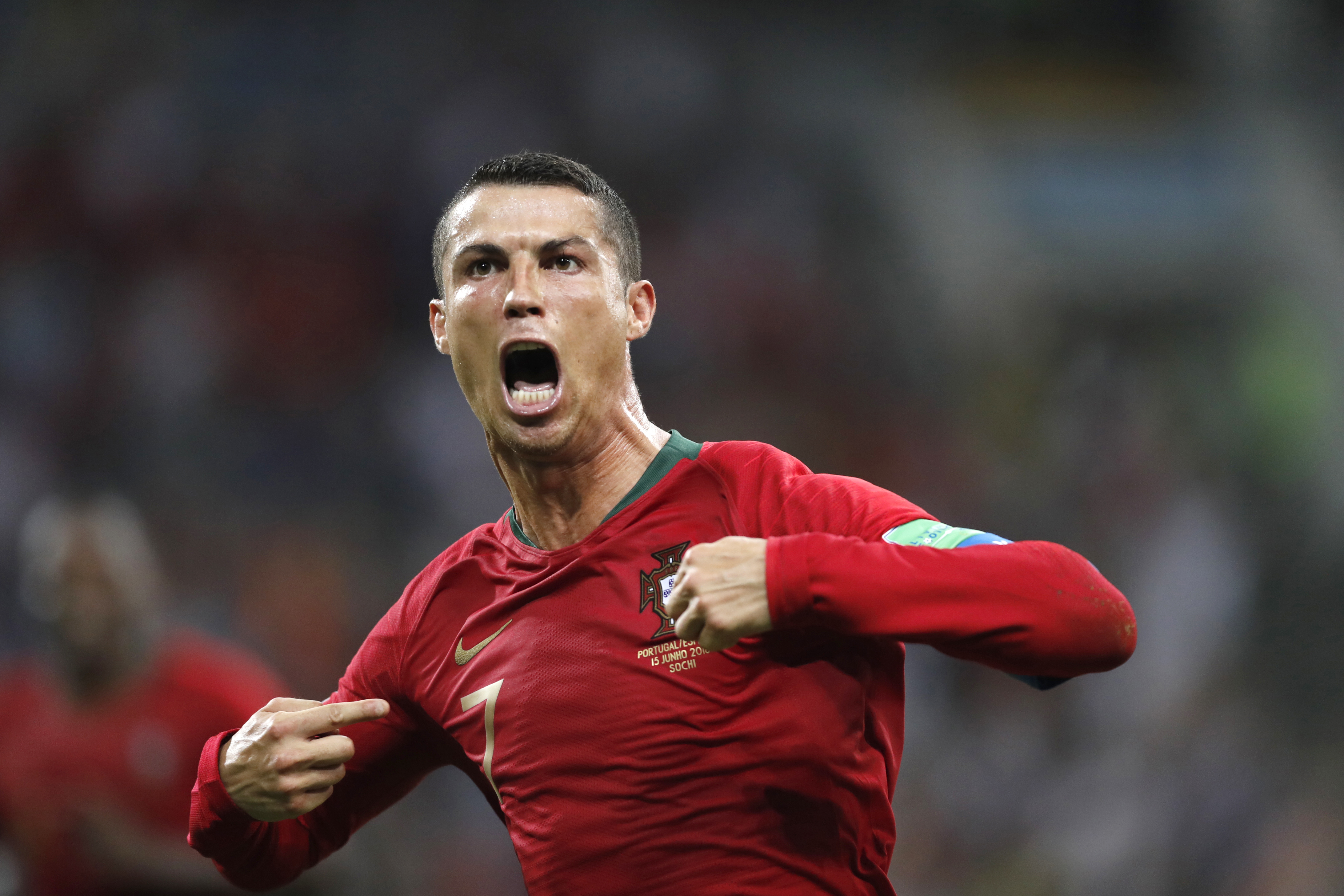 在本屆世足小組賽對上西班牙之戰，C羅霸氣演出帽子戲法。（東方IC）