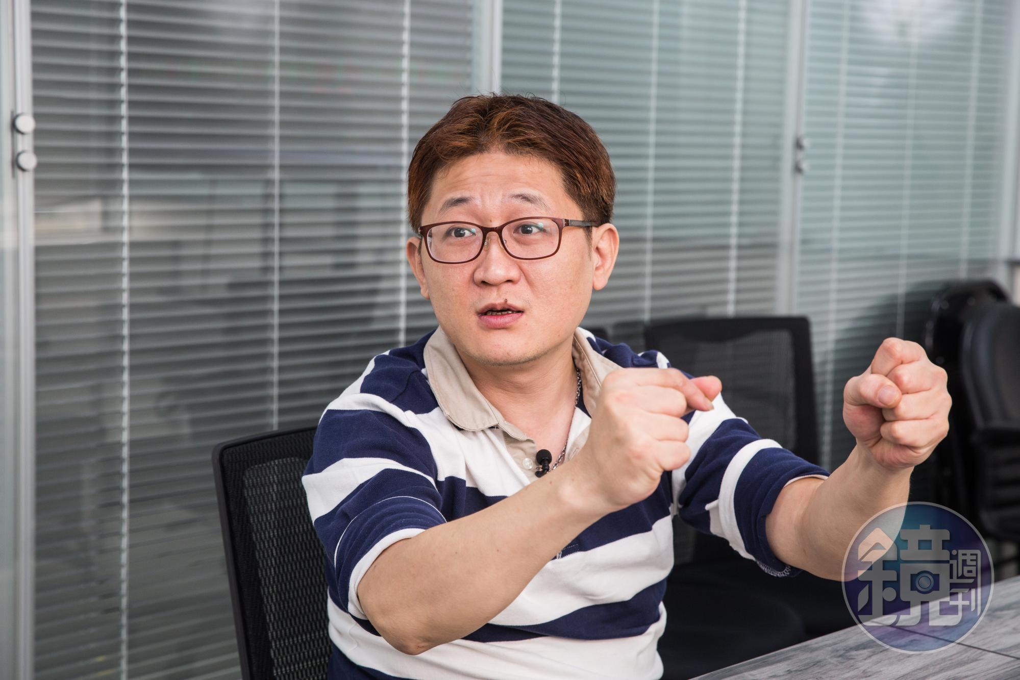 LOCO曾經從上億身價淪落到負債千萬，這過程讓他一度想不開。