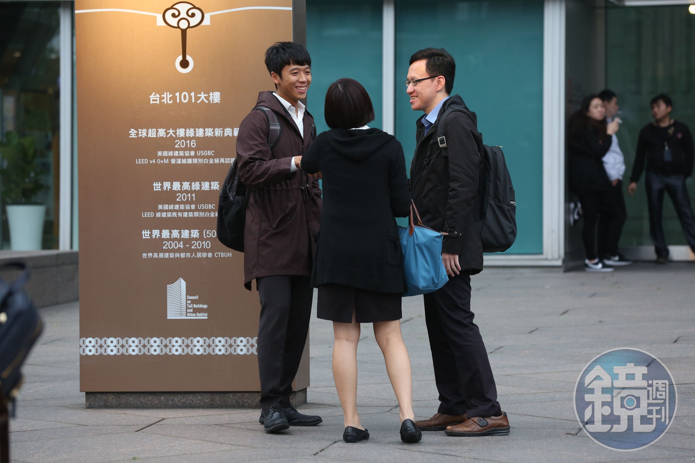 高所得族群通常所得稅率高，既能節稅又能累積退休金，是他們願意參與自提的主因。
