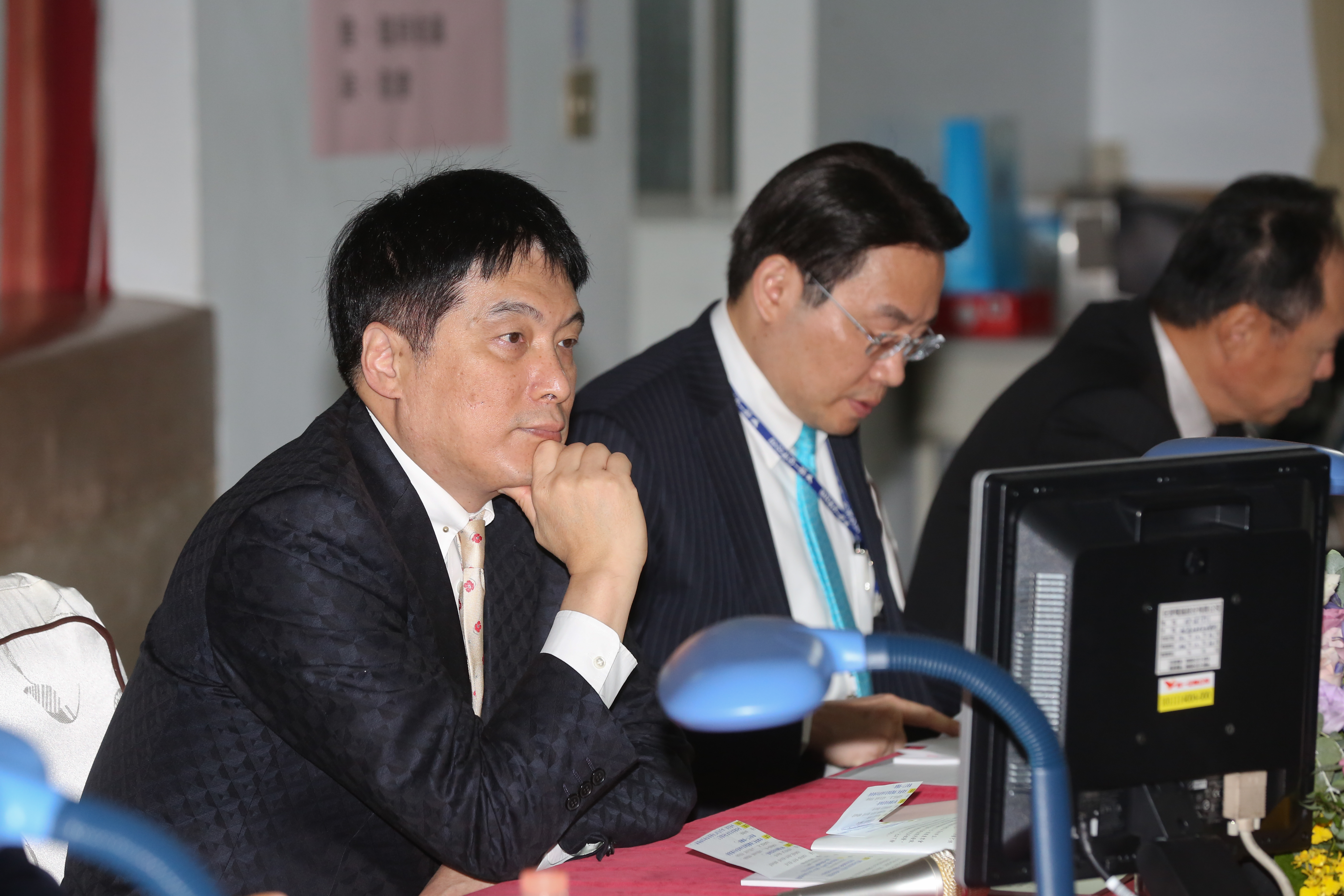 統一上午開股東會，由董事長羅智先親自主持。