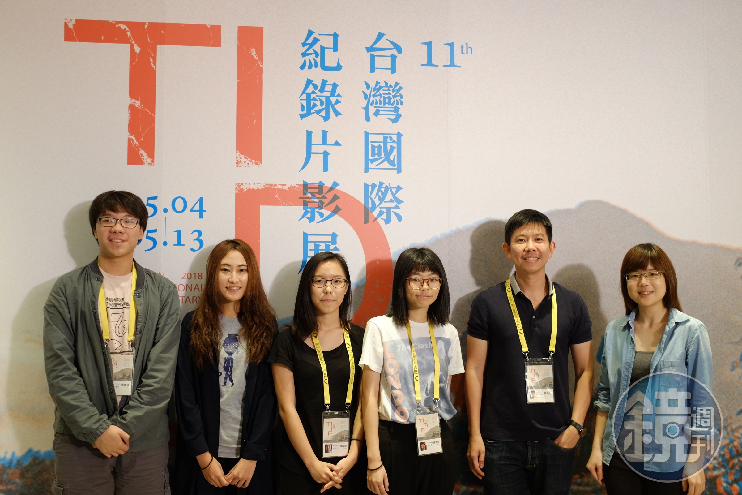  泰國導演薩波（右2）日前曾來台出席台灣國際紀錄片影展。（薩波提供）