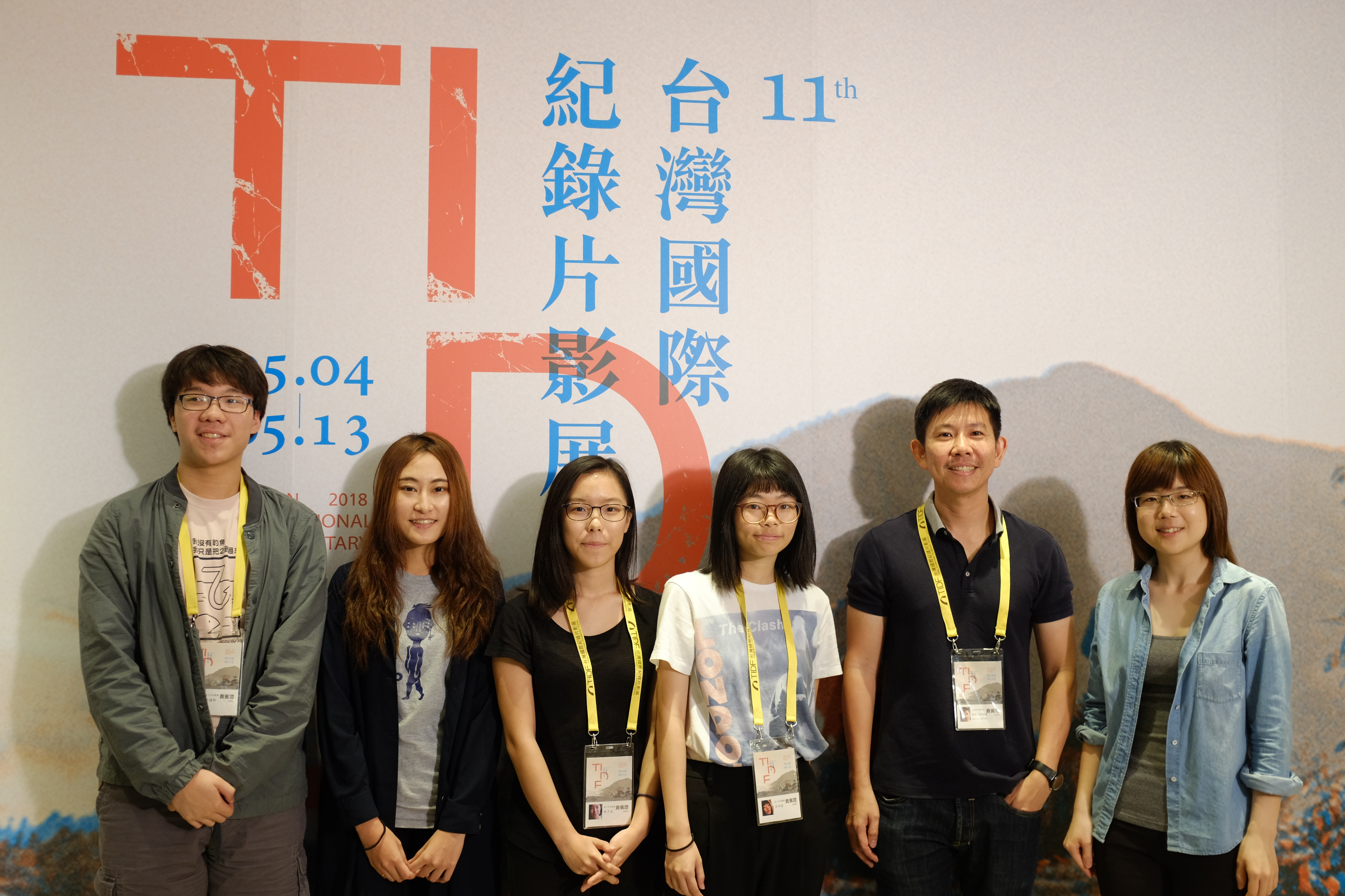 泰國導演薩波（右2）日前曾來台出席台灣國際紀錄片影展。（薩波提供）