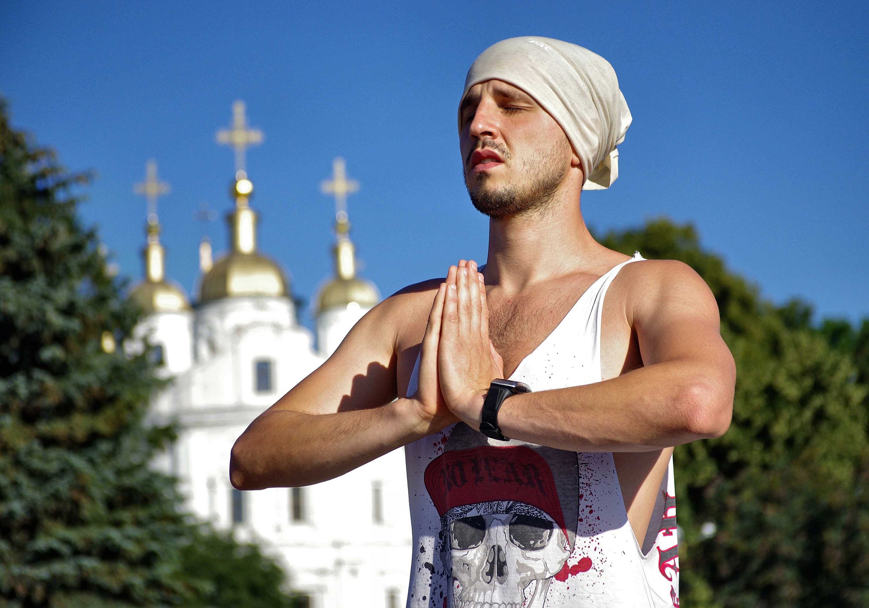 瑜伽修行強調忘卻自我。（東方IC）