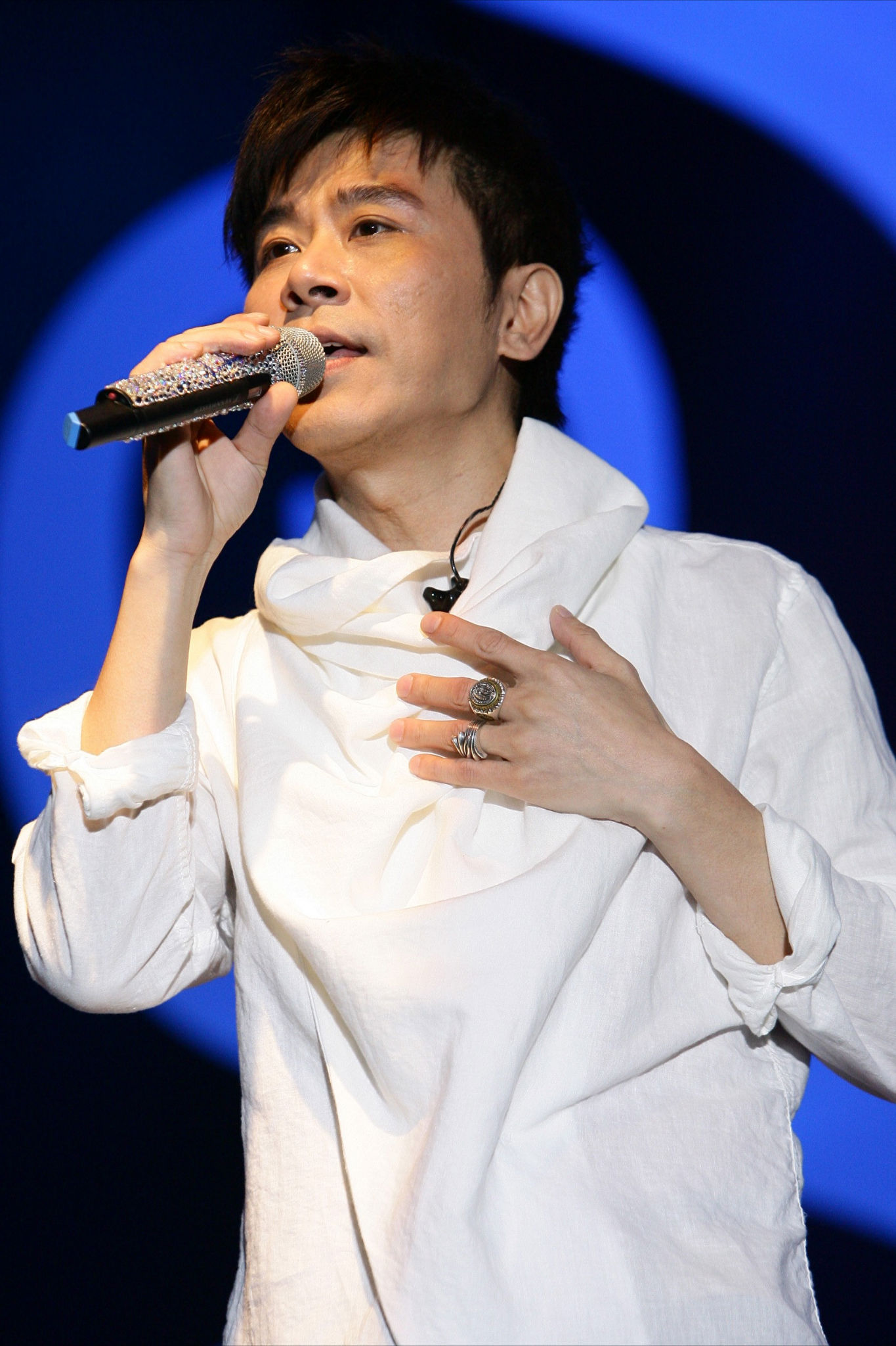 伍思凱是第1屆金曲獎新人獎得主，之後又拿下男演唱人，至今仍活躍華語樂壇。