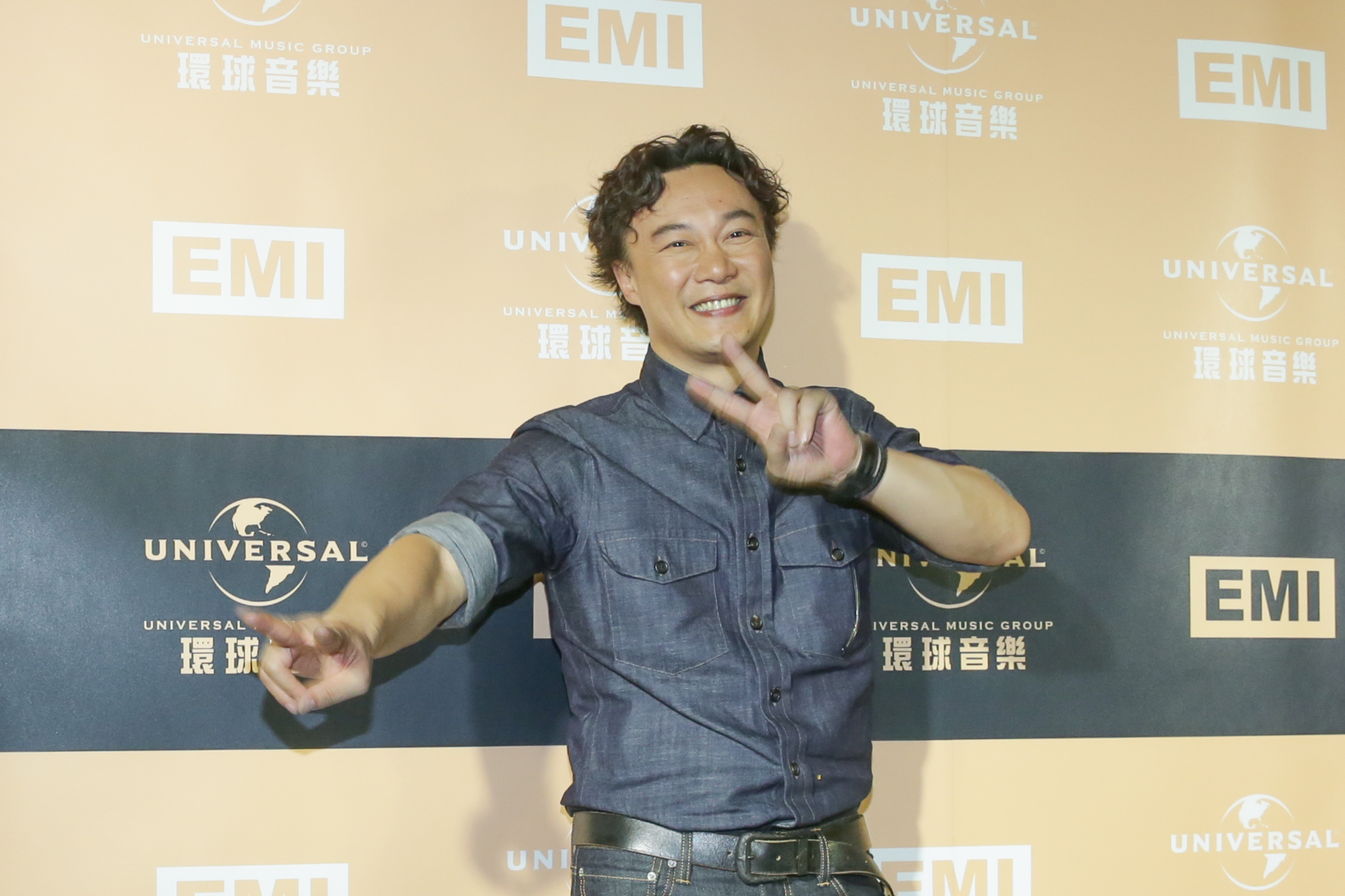 陳奕迅三度登金曲歌王，雖平了殷正洋紀錄，但對方是百發百中，自己的贏率僅三成。