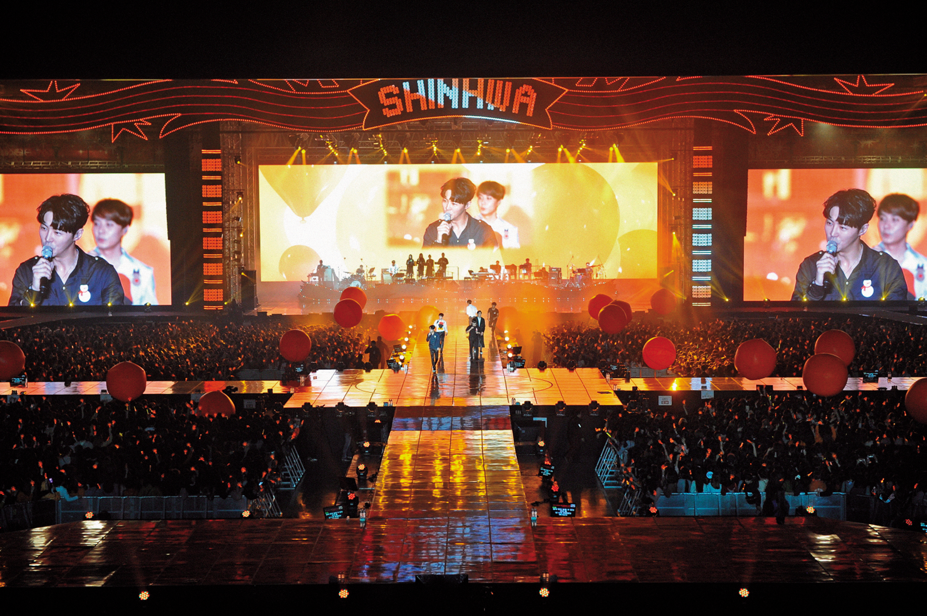 神話至今仍每年舉辦世界巡迴演唱會，2016年來台開唱，吸引逾22,000名歌迷捧場。