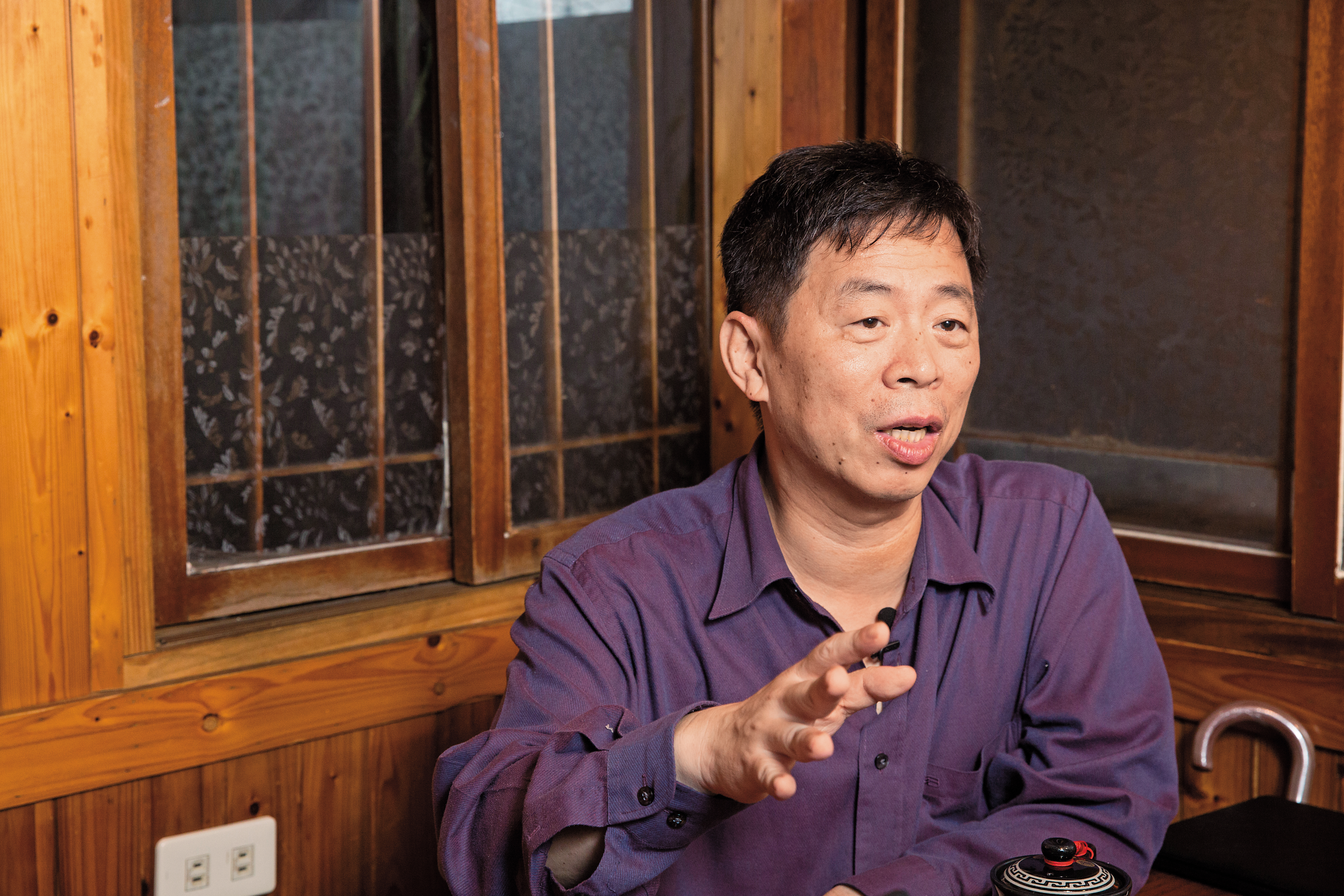 陸股達人陳榮華強調,操作陸股的思維與台股不同,應以政策面考量為優先。